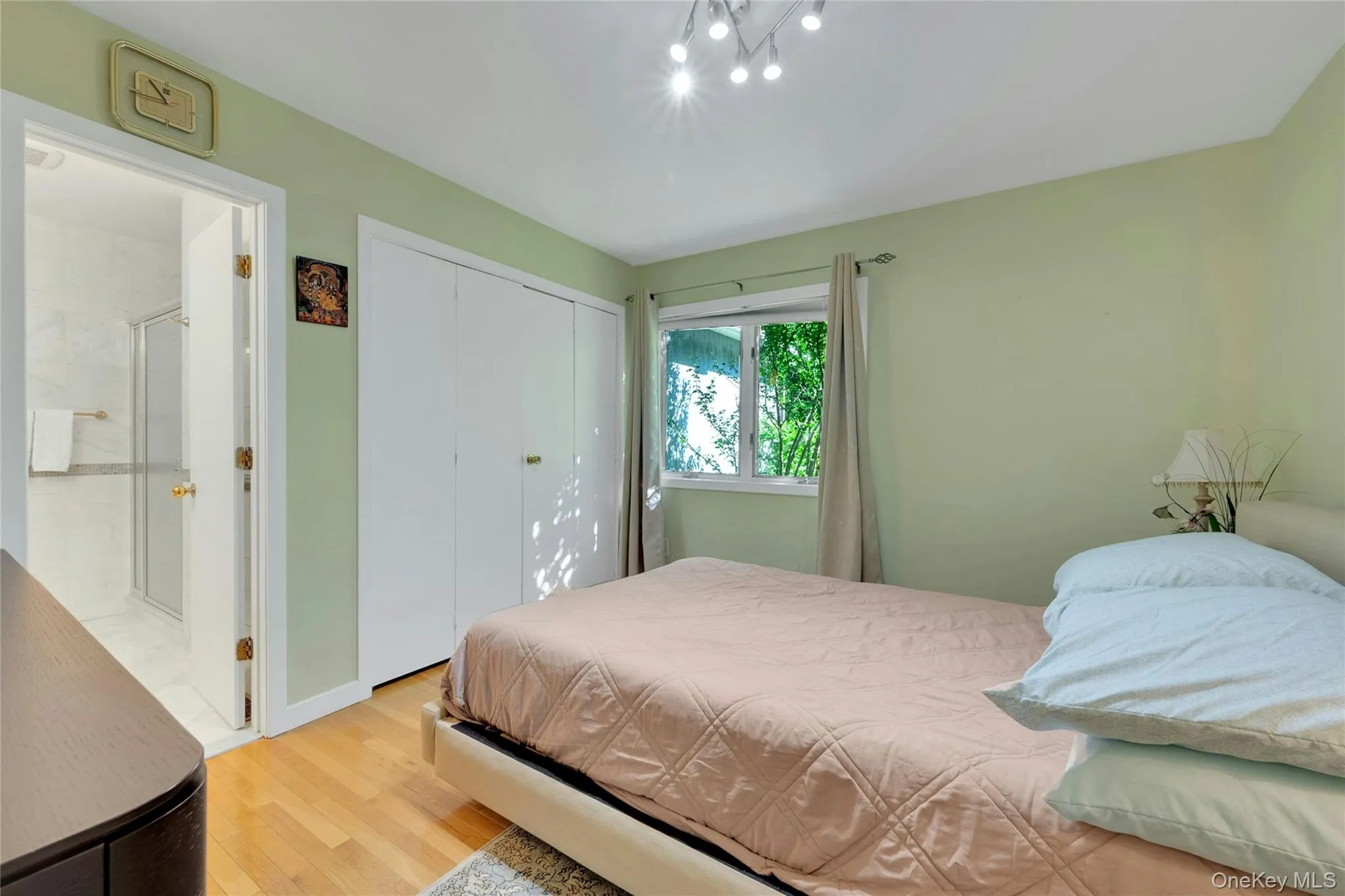 2 Meadowwood Lane, Harrison, NY, 5 Bedrooms Bedrooms, 8 Rooms Rooms,4 BathroomsBathrooms,Residential Lease,For Rent,Meadowwood,0,1014976 2 Meadowwood Lane, Harrison, NY, 5 Bedrooms Bedrooms, 8 Rooms Rooms,4 BathroomsBathrooms,Residential Lease,For Rent,Meadowwood,0,1014976