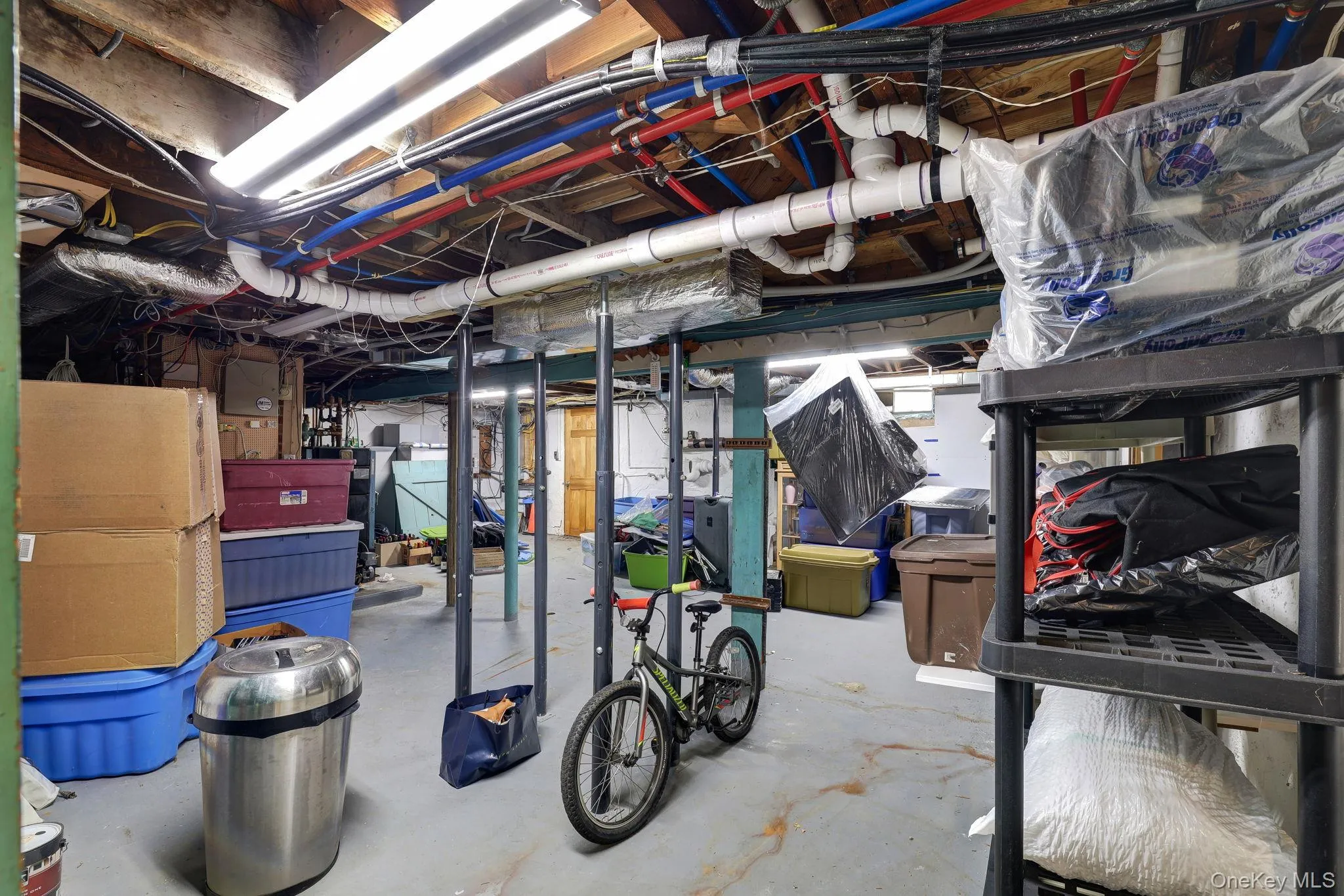 Large Basement. Large Basement.
