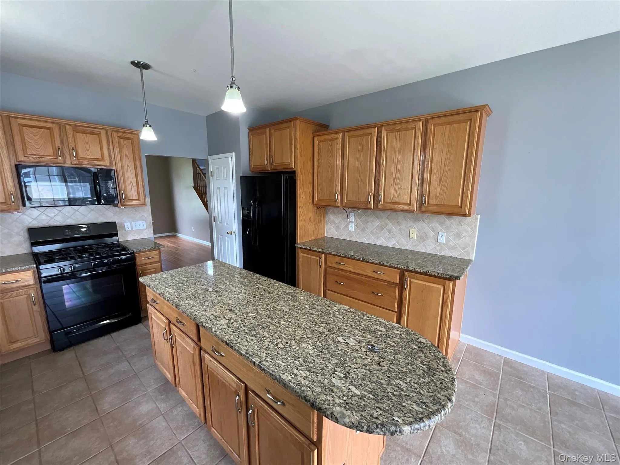 6 Blackmoor Circle, Woodbury, NY, 4 Bedrooms Bedrooms, 9 Rooms Rooms,2 BathroomsBathrooms,Residential Lease,For Rent,Blackmoor,0,1014979 6 Blackmoor Circle, Woodbury, NY, 4 Bedrooms Bedrooms, 9 Rooms Rooms,2 BathroomsBathrooms,Residential Lease,For Rent,Blackmoor,0,1014979