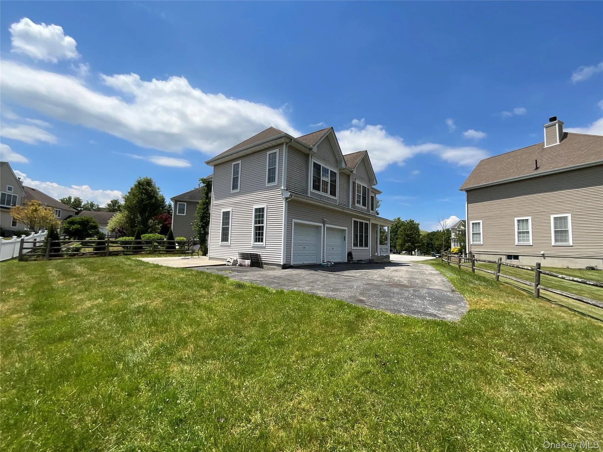 6 Blackmoor Circle, Woodbury, NY, 4 Bedrooms Bedrooms, 9 Rooms Rooms,2 BathroomsBathrooms,Residential Lease,For Rent,Blackmoor,0,1014979 6 Blackmoor Circle, Woodbury, NY, 4 Bedrooms Bedrooms, 9 Rooms Rooms,2 BathroomsBathrooms,Residential Lease,For Rent,Blackmoor,0,1014979