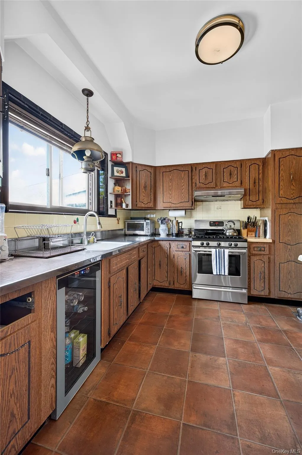 47-30 188th Street, New York, NY, 3 Bedrooms Bedrooms, 6 Rooms Rooms,1 BathroomBathrooms,Residential,For Rent,188th,0,1014984 47-30 188th Street, New York, NY, 3 Bedrooms Bedrooms, 6 Rooms Rooms,1 BathroomBathrooms,Residential,For Rent,188th,0,1014984