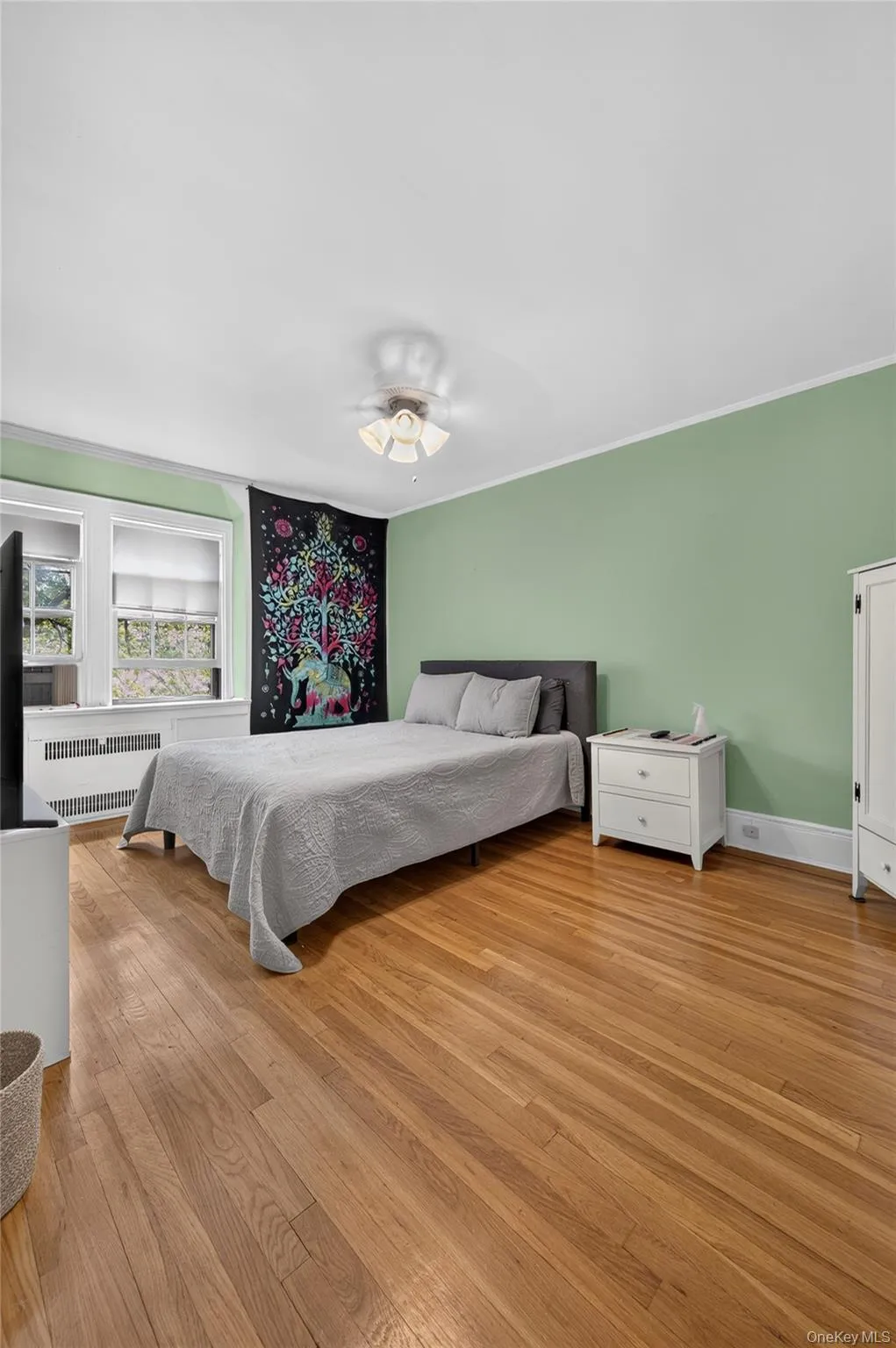 47-30 188th Street, New York, NY, 3 Bedrooms Bedrooms, 6 Rooms Rooms,1 BathroomBathrooms,Residential,For Rent,188th,0,1014984 47-30 188th Street, New York, NY, 3 Bedrooms Bedrooms, 6 Rooms Rooms,1 BathroomBathrooms,Residential,For Rent,188th,0,1014984