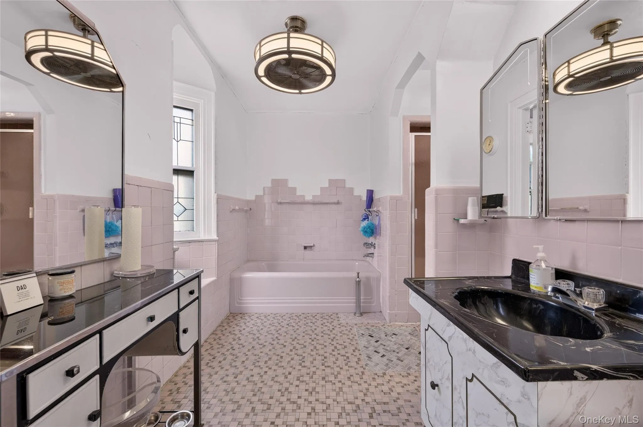 47-30 188th Street, New York, NY, 3 Bedrooms Bedrooms, 6 Rooms Rooms,1 BathroomBathrooms,Residential,For Rent,188th,0,1014984 47-30 188th Street, New York, NY, 3 Bedrooms Bedrooms, 6 Rooms Rooms,1 BathroomBathrooms,Residential,For Rent,188th,0,1014984