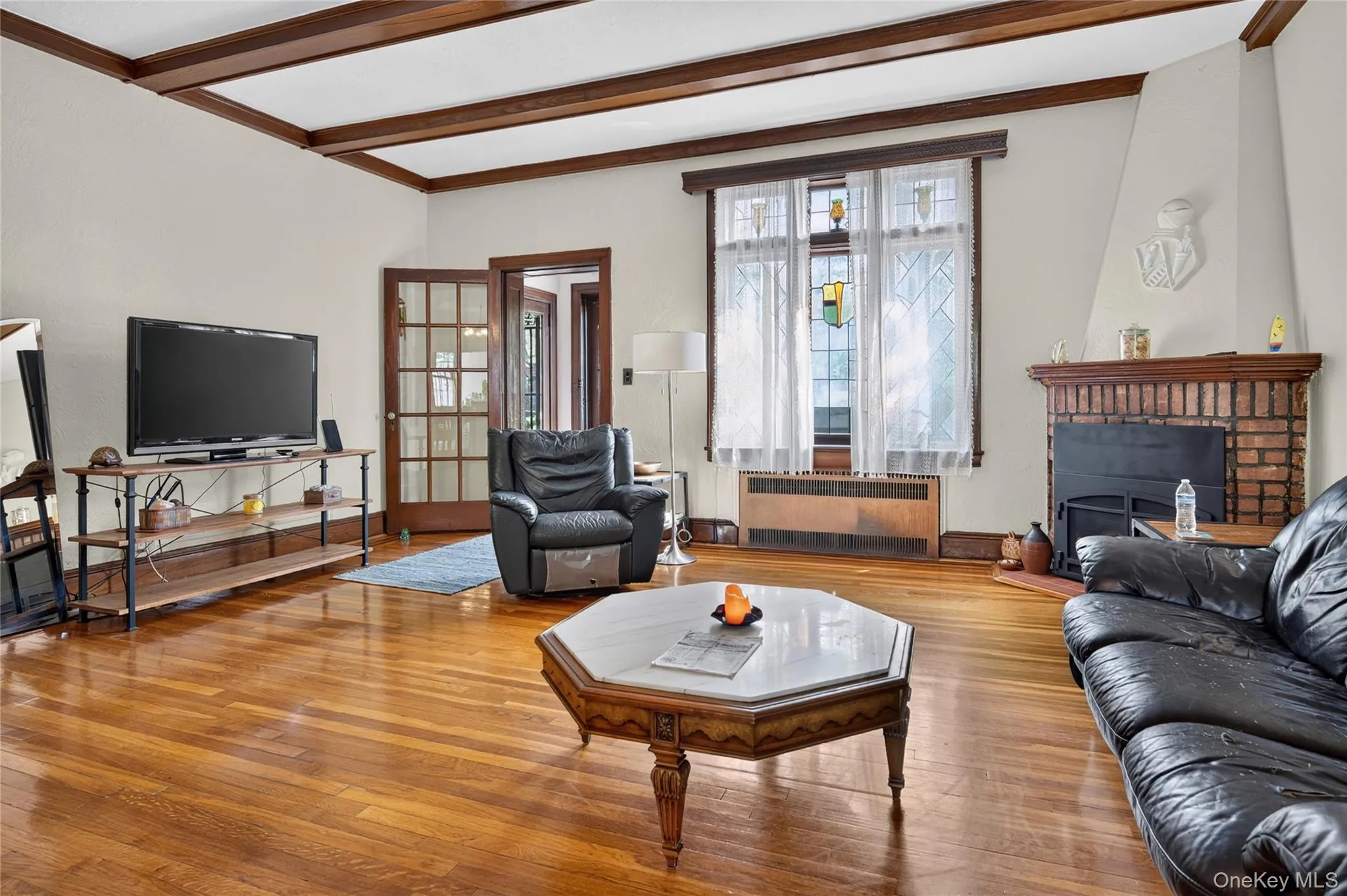 47-30 188th Street, New York, NY, 3 Bedrooms Bedrooms, 6 Rooms Rooms,1 BathroomBathrooms,Residential,For Rent,188th,0,1014984 47-30 188th Street, New York, NY, 3 Bedrooms Bedrooms, 6 Rooms Rooms,1 BathroomBathrooms,Residential,For Rent,188th,0,1014984