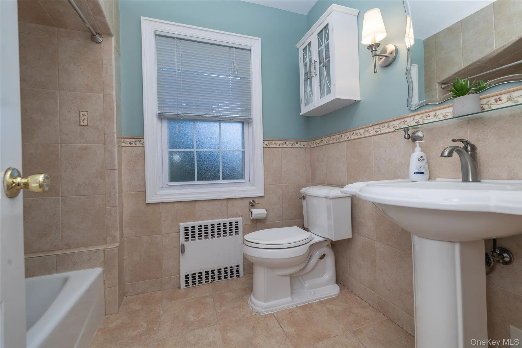 108 Muirfield Road, Hempstead, NY, 3 Bedrooms Bedrooms, 7 Rooms Rooms,2 BathroomsBathrooms,Residential Lease,For Rent,Muirfield,0,1014986 108 Muirfield Road, Hempstead, NY, 3 Bedrooms Bedrooms, 7 Rooms Rooms,2 BathroomsBathrooms,Residential Lease,For Rent,Muirfield,0,1014986