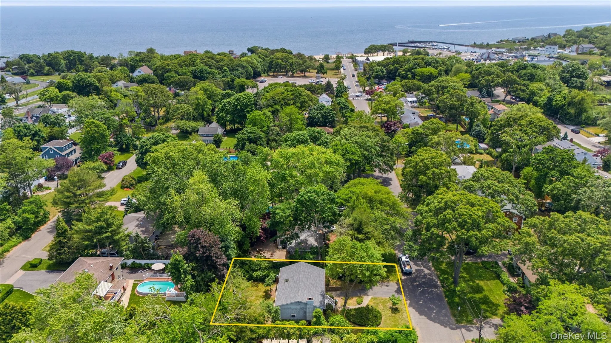 55 Corey Avenue, Brookhaven, NY, 3 Bedrooms Bedrooms, 7 Rooms Rooms,2 BathroomsBathrooms,Residential,For Rent,Corey,0,1014992 55 Corey Avenue, Brookhaven, NY, 3 Bedrooms Bedrooms, 7 Rooms Rooms,2 BathroomsBathrooms,Residential,For Rent,Corey,0,1014992
