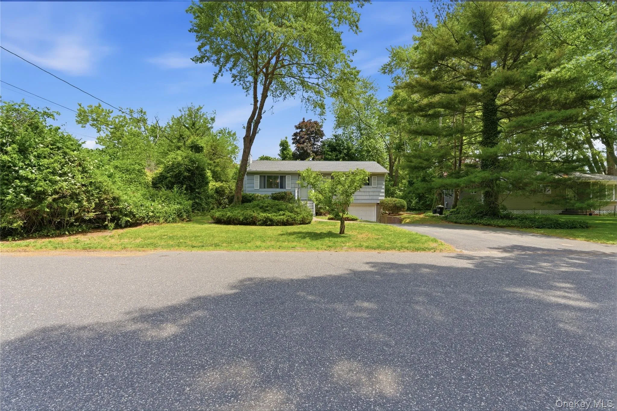 55 Corey Avenue, Brookhaven, NY, 3 Bedrooms Bedrooms, 7 Rooms Rooms,2 BathroomsBathrooms,Residential,For Rent,Corey,0,1014992 55 Corey Avenue, Brookhaven, NY, 3 Bedrooms Bedrooms, 7 Rooms Rooms,2 BathroomsBathrooms,Residential,For Rent,Corey,0,1014992