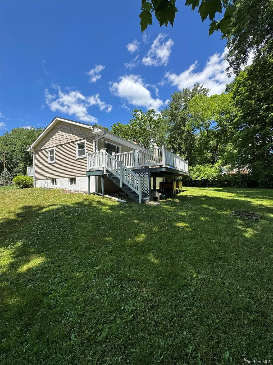 18 Montfort Woods Road, Wappinger, NY, 3 Bedrooms Bedrooms, 5 Rooms Rooms,1 BathroomBathrooms,Residential Lease,For Rent,Montfort Woods,0,1014993 18 Montfort Woods Road, Wappinger, NY, 3 Bedrooms Bedrooms, 5 Rooms Rooms,1 BathroomBathrooms,Residential Lease,For Rent,Montfort Woods,0,1014993