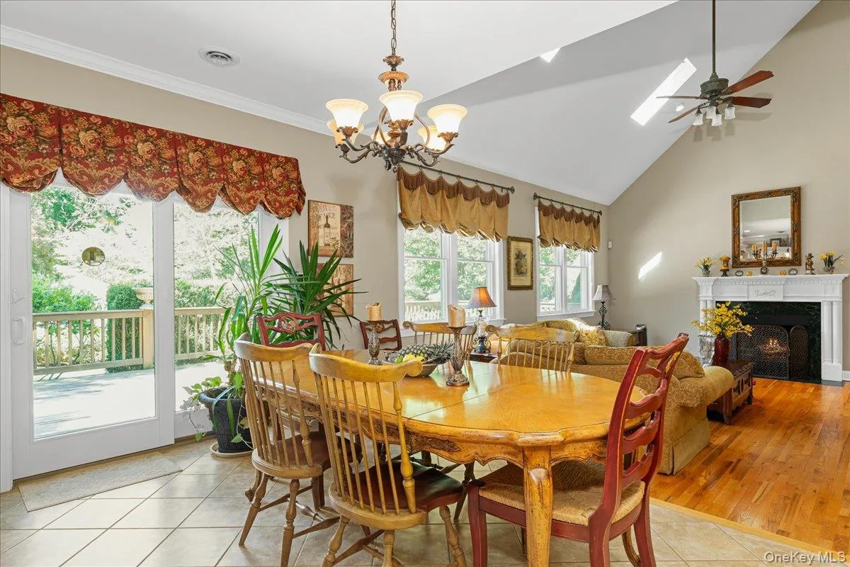 32 Somerset Lane, Warwick (town), NY, 4 Bedrooms Bedrooms, 8 Rooms Rooms,2 BathroomsBathrooms,Residential,For Rent,Somerset,0,1014994 32 Somerset Lane, Warwick (town), NY, 4 Bedrooms Bedrooms, 8 Rooms Rooms,2 BathroomsBathrooms,Residential,For Rent,Somerset,0,1014994