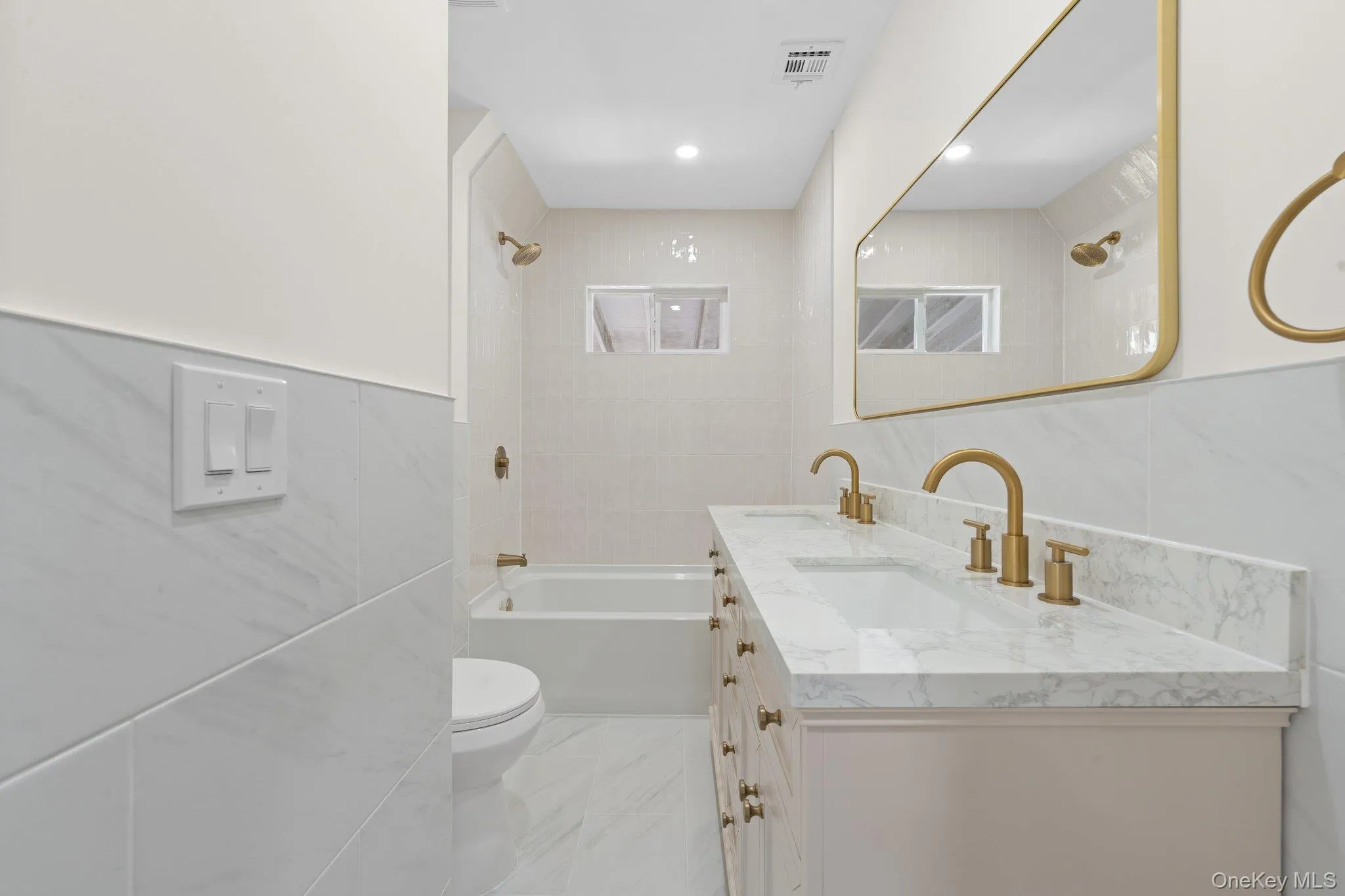 86 13th Street, Huntington, NY, 4 Bedrooms Bedrooms, 8 Rooms Rooms,2 BathroomsBathrooms,Residential,For Rent,13th,0,1014997 86 13th Street, Huntington, NY, 4 Bedrooms Bedrooms, 8 Rooms Rooms,2 BathroomsBathrooms,Residential,For Rent,13th,0,1014997