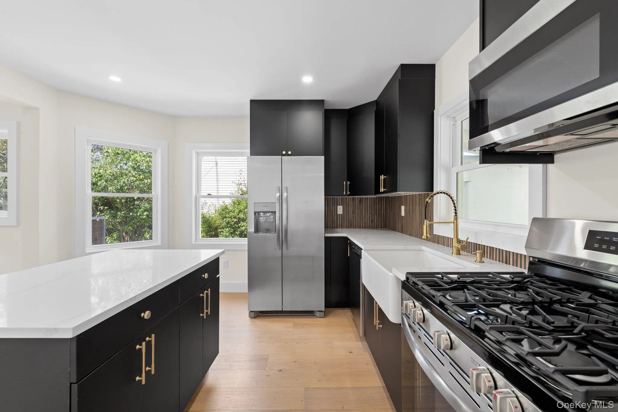 86 13th Street, Huntington, NY, 4 Bedrooms Bedrooms, 8 Rooms Rooms,2 BathroomsBathrooms,Residential,For Rent,13th,0,1014997 86 13th Street, Huntington, NY, 4 Bedrooms Bedrooms, 8 Rooms Rooms,2 BathroomsBathrooms,Residential,For Rent,13th,0,1014997