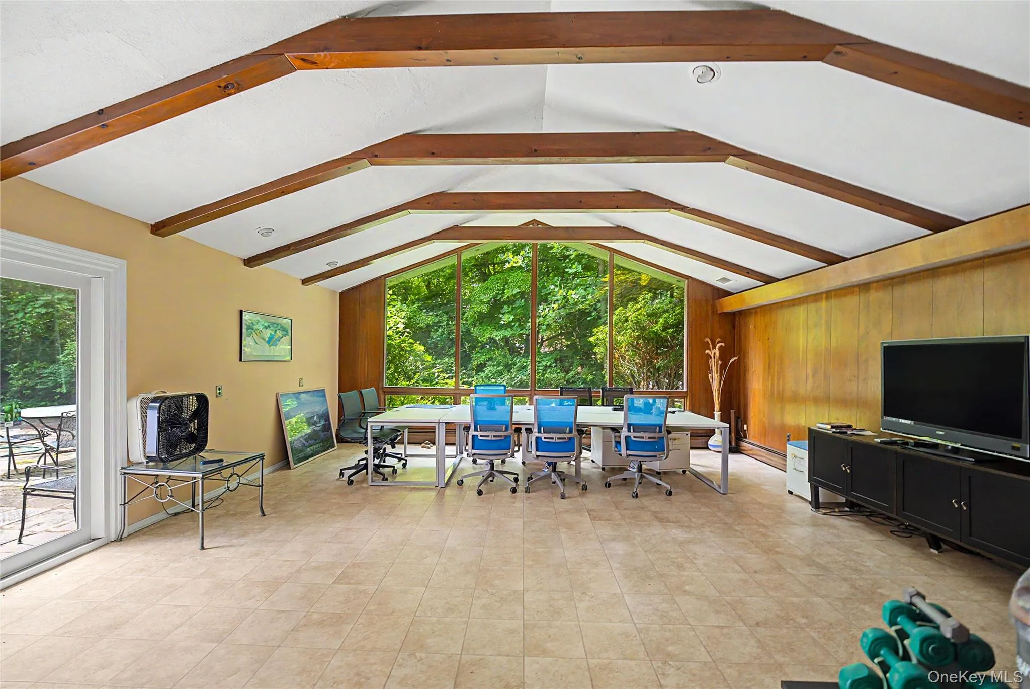 10 Hempton Road, North Hempstead, NY, 4 Bedrooms Bedrooms, 7 Rooms Rooms,4 BathroomsBathrooms,Residential Lease,For Rent,Hempton,0,1015000 10 Hempton Road, North Hempstead, NY, 4 Bedrooms Bedrooms, 7 Rooms Rooms,4 BathroomsBathrooms,Residential Lease,For Rent,Hempton,0,1015000