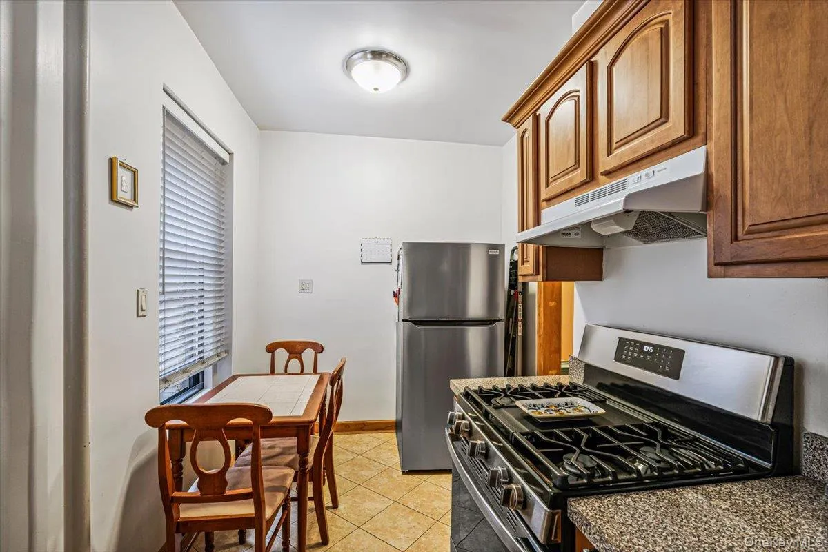 8344 Lefferts Boulevard, New York, NY, 1 Bedroom Bedrooms, 4 Rooms Rooms,1 BathroomBathrooms,Residential,For Rent,Lefferts,0,1015003 8344 Lefferts Boulevard, New York, NY, 1 Bedroom Bedrooms, 4 Rooms Rooms,1 BathroomBathrooms,Residential,For Rent,Lefferts,0,1015003