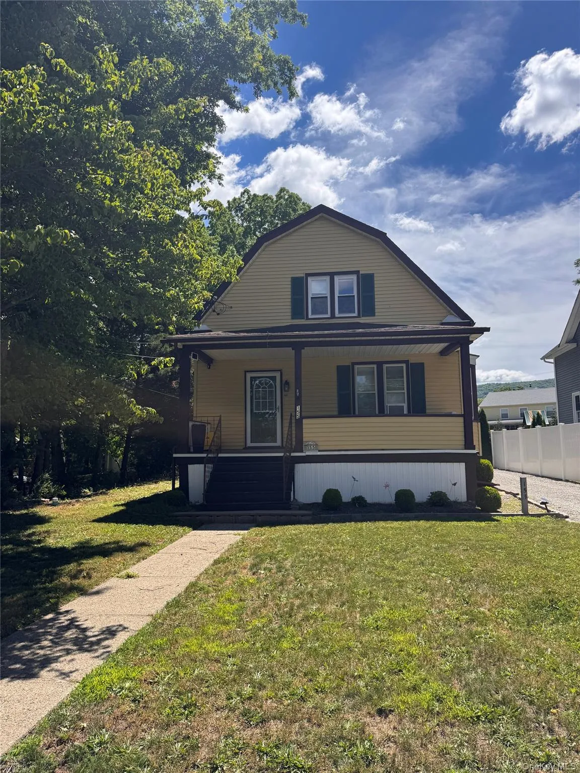 155 Main Street, Cornwall, NY, 3 Bedrooms Bedrooms, 6 Rooms Rooms,2 BathroomsBathrooms,Residential Lease,For Rent,Main,0,1015006 155 Main Street, Cornwall, NY, 3 Bedrooms Bedrooms, 6 Rooms Rooms,2 BathroomsBathrooms,Residential Lease,For Rent,Main,0,1015006
