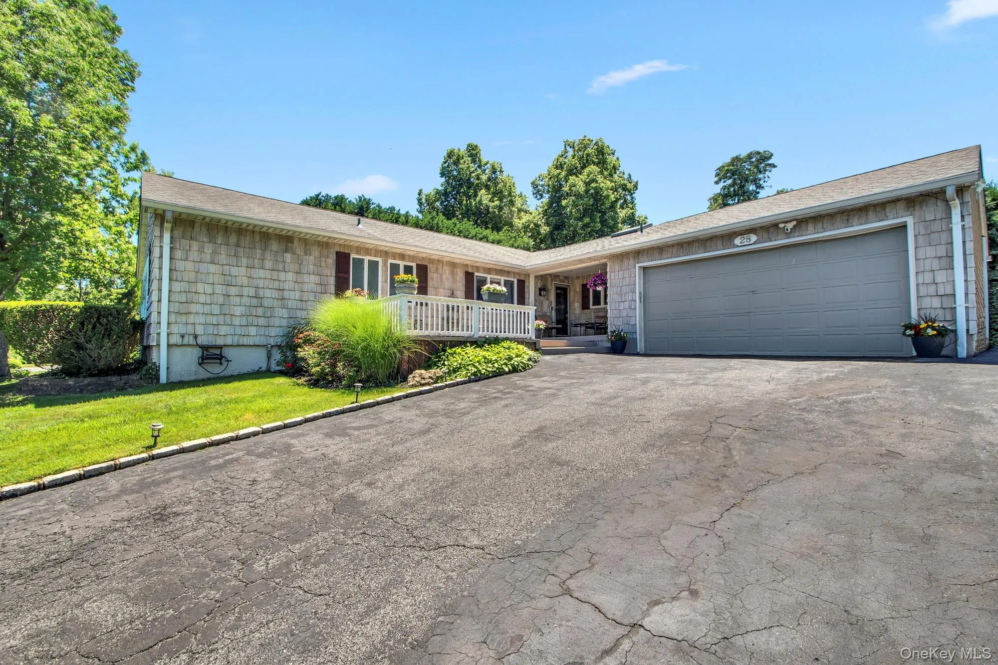 28 View Road, Brookhaven, NY, 3 Bedrooms Bedrooms, 10 Rooms Rooms,3 BathroomsBathrooms,Residential,For Rent,View,0,KEY1015007 28 View Road, Brookhaven, NY, 3 Bedrooms Bedrooms, 10 Rooms Rooms,3 BathroomsBathrooms,Residential,For Rent,View,0,KEY1015007