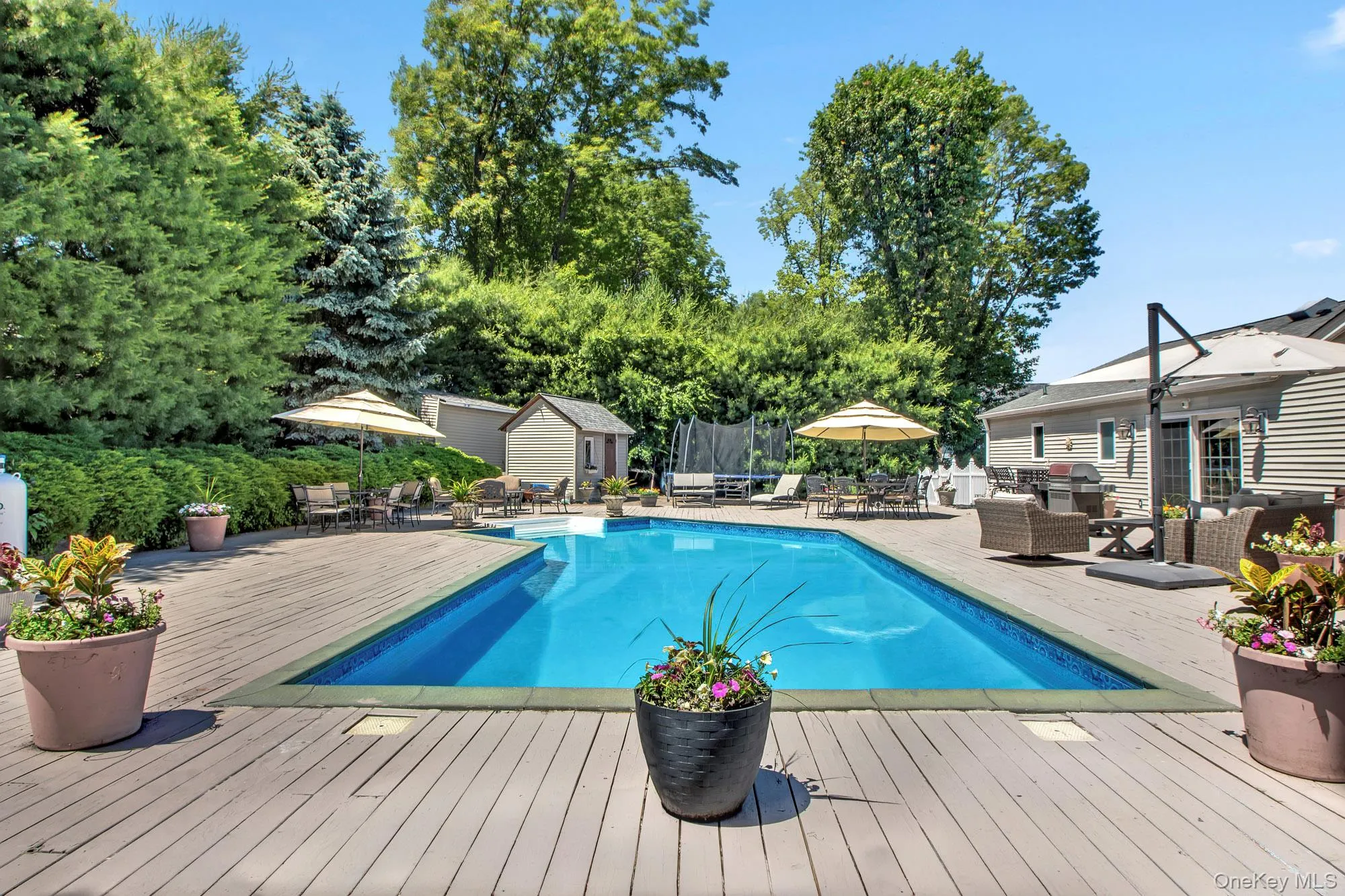 28 View Road, Brookhaven, NY, 3 Bedrooms Bedrooms, 10 Rooms Rooms,3 BathroomsBathrooms,Residential,For Rent,View,0,KEY1015007 28 View Road, Brookhaven, NY, 3 Bedrooms Bedrooms, 10 Rooms Rooms,3 BathroomsBathrooms,Residential,For Rent,View,0,KEY1015007