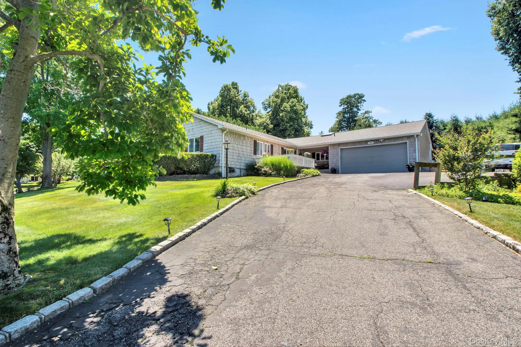 28 View Road, Brookhaven, NY, 3 Bedrooms Bedrooms, 10 Rooms Rooms,3 BathroomsBathrooms,Residential,For Rent,View,0,KEY1015007 28 View Road, Brookhaven, NY, 3 Bedrooms Bedrooms, 10 Rooms Rooms,3 BathroomsBathrooms,Residential,For Rent,View,0,KEY1015007