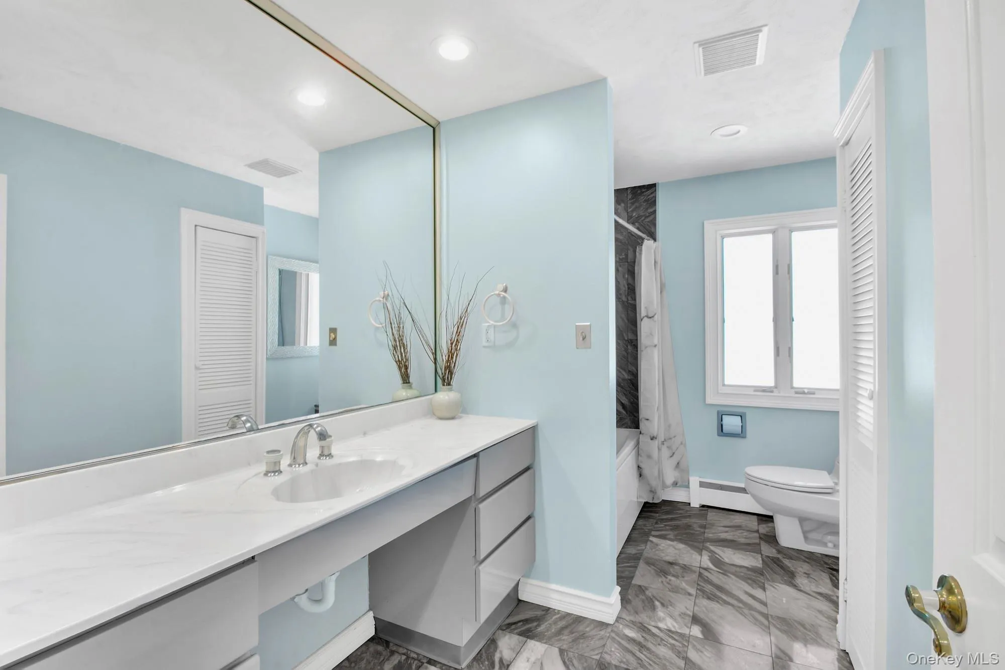 28 View Road, Brookhaven, NY, 3 Bedrooms Bedrooms, 10 Rooms Rooms,3 BathroomsBathrooms,Residential,For Rent,View,0,KEY1015007 28 View Road, Brookhaven, NY, 3 Bedrooms Bedrooms, 10 Rooms Rooms,3 BathroomsBathrooms,Residential,For Rent,View,0,KEY1015007