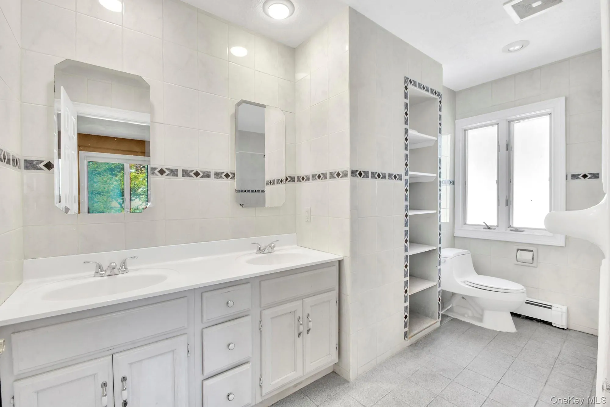 28 View Road, Brookhaven, NY, 3 Bedrooms Bedrooms, 10 Rooms Rooms,3 BathroomsBathrooms,Residential,For Rent,View,0,KEY1015007 28 View Road, Brookhaven, NY, 3 Bedrooms Bedrooms, 10 Rooms Rooms,3 BathroomsBathrooms,Residential,For Rent,View,0,KEY1015007