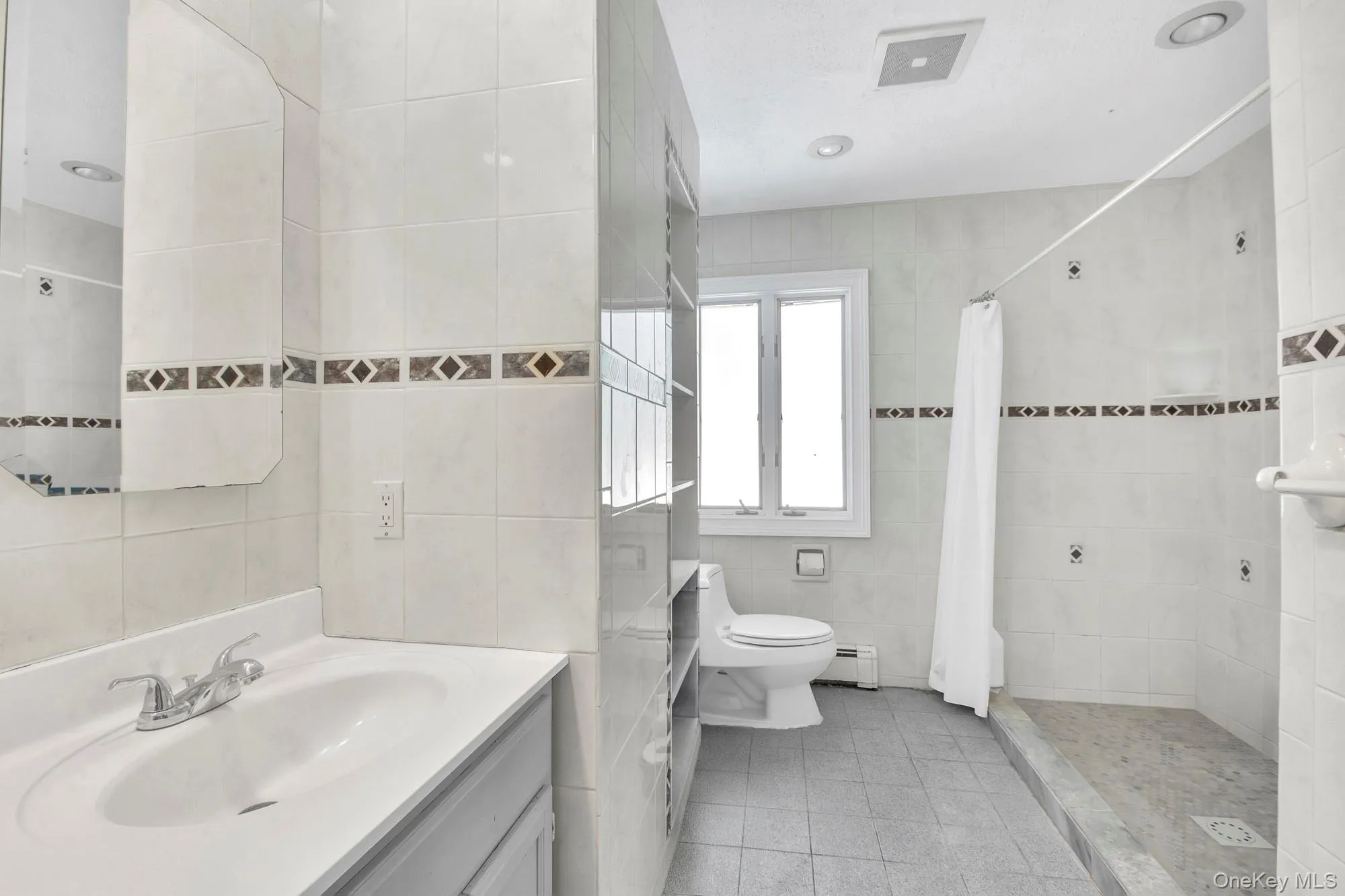 28 View Road, Brookhaven, NY, 3 Bedrooms Bedrooms, 10 Rooms Rooms,3 BathroomsBathrooms,Residential,For Rent,View,0,KEY1015007 28 View Road, Brookhaven, NY, 3 Bedrooms Bedrooms, 10 Rooms Rooms,3 BathroomsBathrooms,Residential,For Rent,View,0,KEY1015007