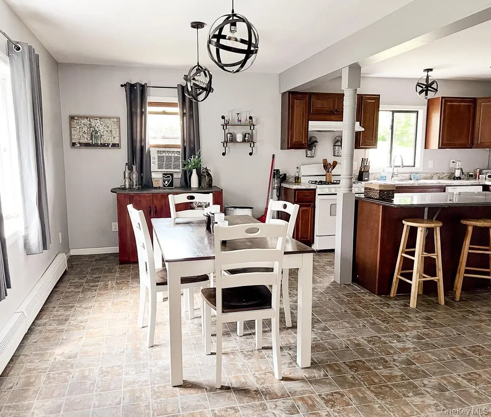 6560 State Route 55, Neversink, NY, 3 Bedrooms Bedrooms, 7 Rooms Rooms,1 BathroomBathrooms,Residential,For Rent,State Route 55,0,KEY1015008 6560 State Route 55, Neversink, NY, 3 Bedrooms Bedrooms, 7 Rooms Rooms,1 BathroomBathrooms,Residential,For Rent,State Route 55,0,KEY1015008