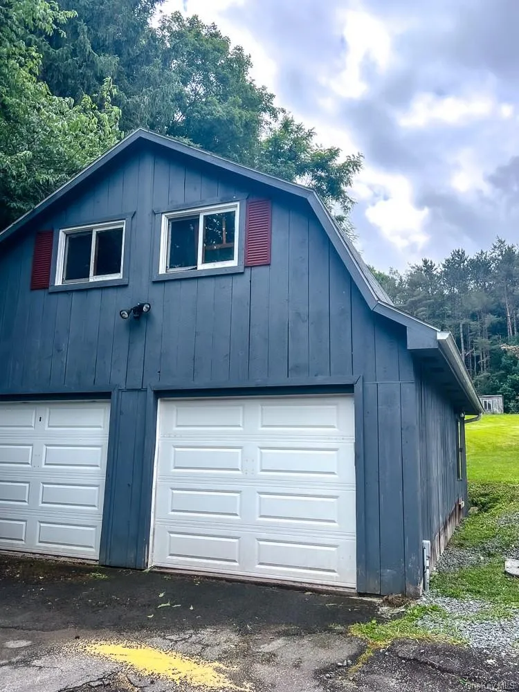 6560 State Route 55, Neversink, NY, 3 Bedrooms Bedrooms, 7 Rooms Rooms,1 BathroomBathrooms,Residential,For Rent,State Route 55,0,KEY1015008 6560 State Route 55, Neversink, NY, 3 Bedrooms Bedrooms, 7 Rooms Rooms,1 BathroomBathrooms,Residential,For Rent,State Route 55,0,KEY1015008