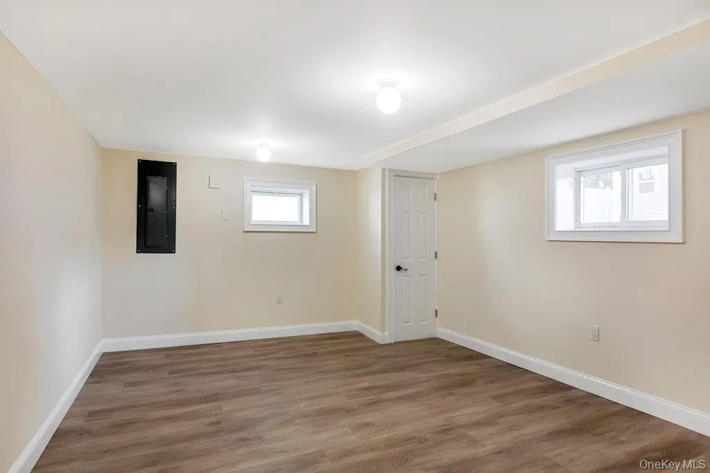 3 Barkley Lane, Smithtown, NY, 4 Bedrooms Bedrooms, 10 Rooms Rooms,2 BathroomsBathrooms,Residential,For Rent,Barkley,0,KEY1015012 3 Barkley Lane, Smithtown, NY, 4 Bedrooms Bedrooms, 10 Rooms Rooms,2 BathroomsBathrooms,Residential,For Rent,Barkley,0,KEY1015012
