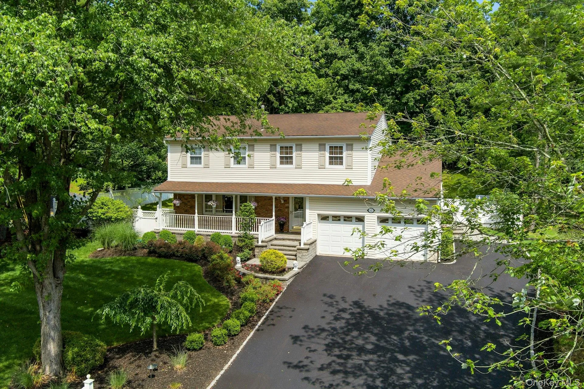32 Sandstone Trail, Clarkstown, NY, 4 Bedrooms Bedrooms, 9 Rooms Rooms,2 BathroomsBathrooms,Residential,For Rent,Sandstone,0,1015015 32 Sandstone Trail, Clarkstown, NY, 4 Bedrooms Bedrooms, 9 Rooms Rooms,2 BathroomsBathrooms,Residential,For Rent,Sandstone,0,1015015