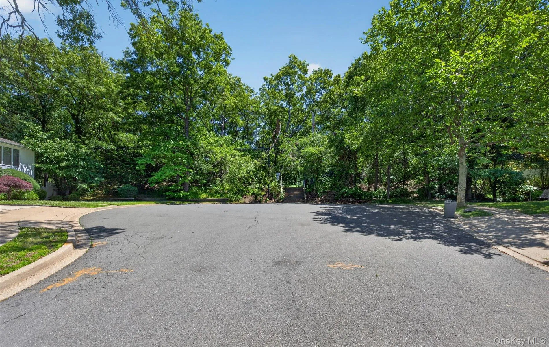 89 Beaumont Drive, Oyster Bay, NY, 4 Bedrooms Bedrooms, 8 Rooms Rooms,2 BathroomsBathrooms,Residential,For Rent,Beaumont,0,1015018 89 Beaumont Drive, Oyster Bay, NY, 4 Bedrooms Bedrooms, 8 Rooms Rooms,2 BathroomsBathrooms,Residential,For Rent,Beaumont,0,1015018
