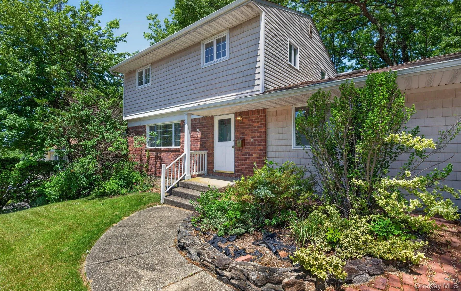 89 Beaumont Drive, Oyster Bay, NY, 4 Bedrooms Bedrooms, 8 Rooms Rooms,2 BathroomsBathrooms,Residential,For Rent,Beaumont,0,1015018 89 Beaumont Drive, Oyster Bay, NY, 4 Bedrooms Bedrooms, 8 Rooms Rooms,2 BathroomsBathrooms,Residential,For Rent,Beaumont,0,1015018