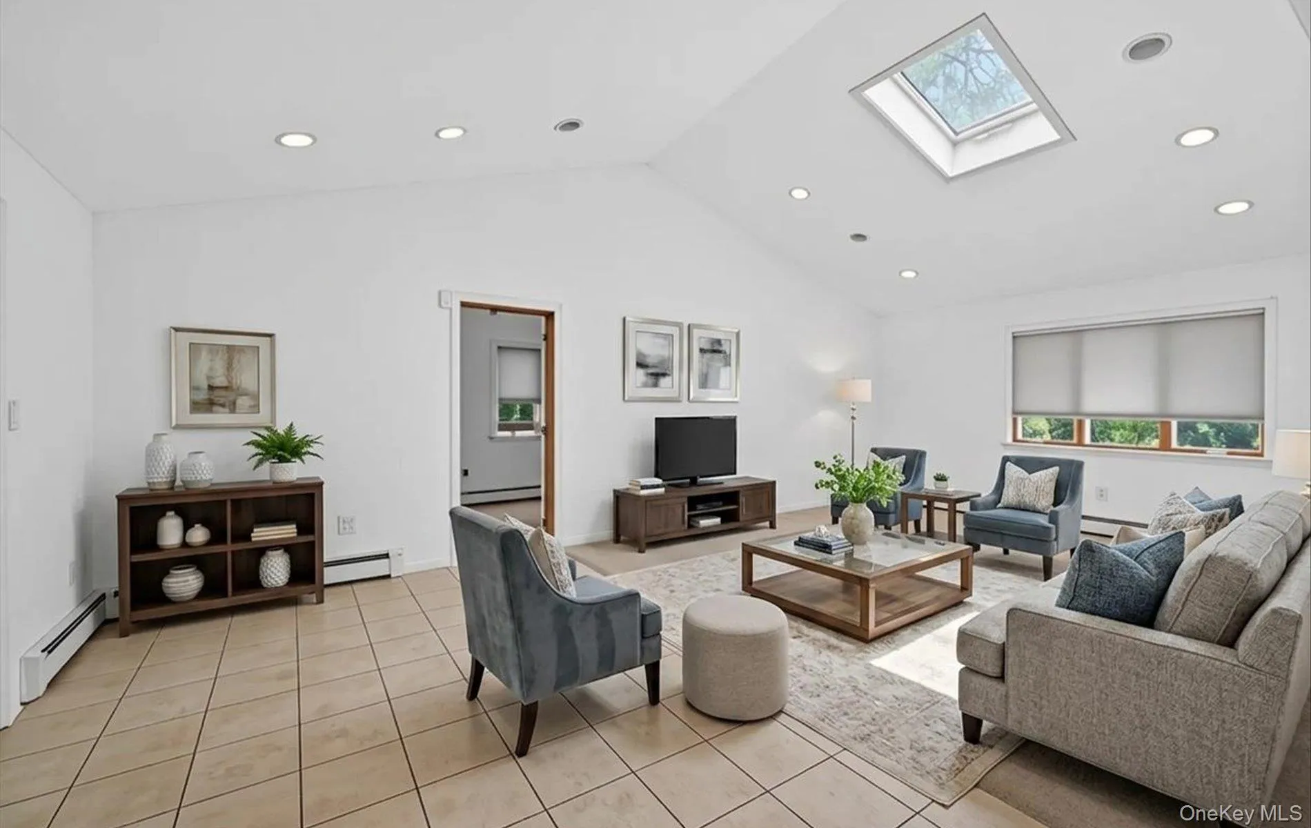 89 Beaumont Drive, Oyster Bay, NY, 4 Bedrooms Bedrooms, 8 Rooms Rooms,2 BathroomsBathrooms,Residential,For Rent,Beaumont,0,1015018 89 Beaumont Drive, Oyster Bay, NY, 4 Bedrooms Bedrooms, 8 Rooms Rooms,2 BathroomsBathrooms,Residential,For Rent,Beaumont,0,1015018