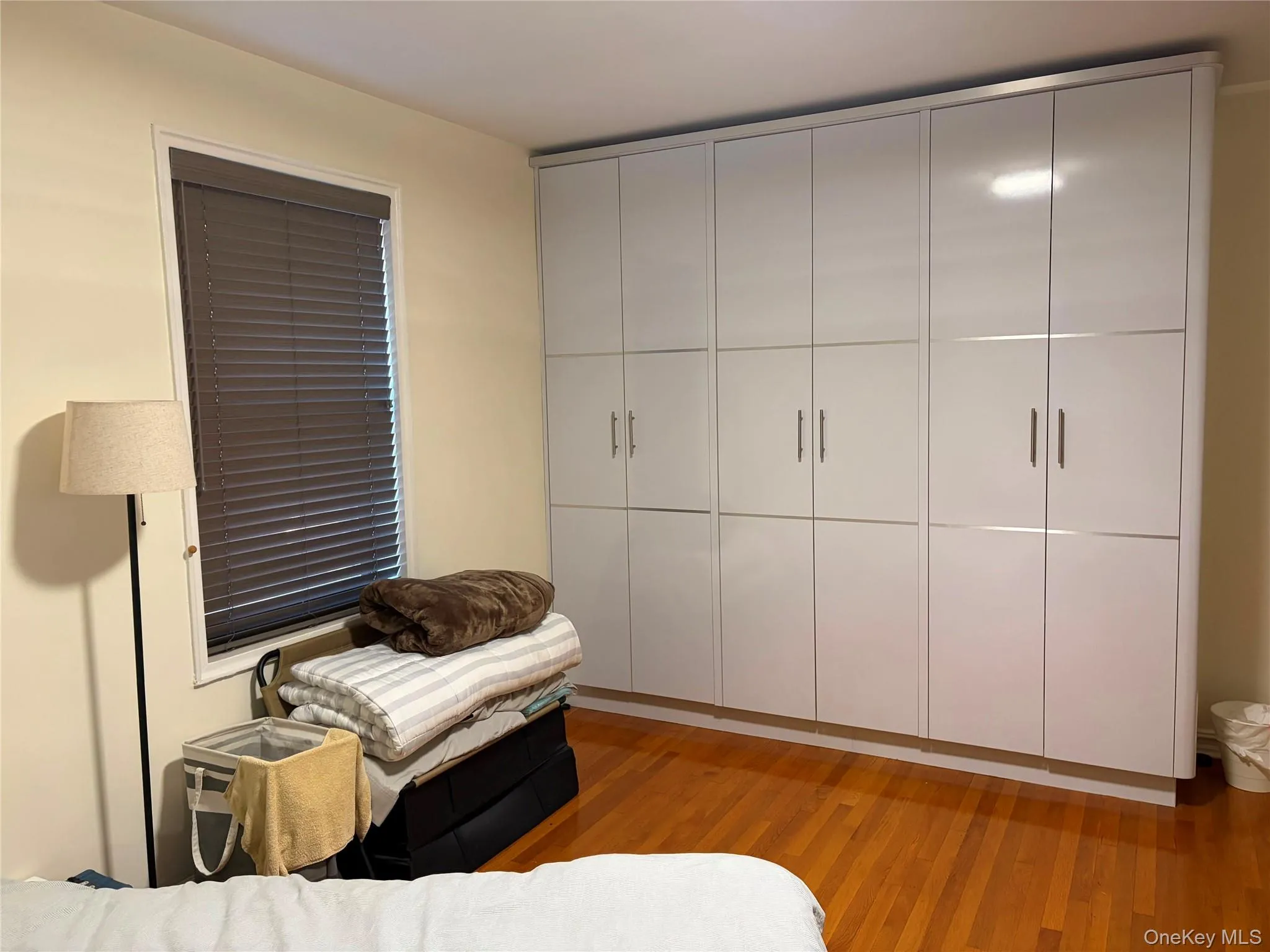96-11 65th Road, New York, NY, 2 Bedrooms Bedrooms, 4 Rooms Rooms,1 BathroomBathrooms,Residential,For Rent,65th,0,1015019 96-11 65th Road, New York, NY, 2 Bedrooms Bedrooms, 4 Rooms Rooms,1 BathroomBathrooms,Residential,For Rent,65th,0,1015019