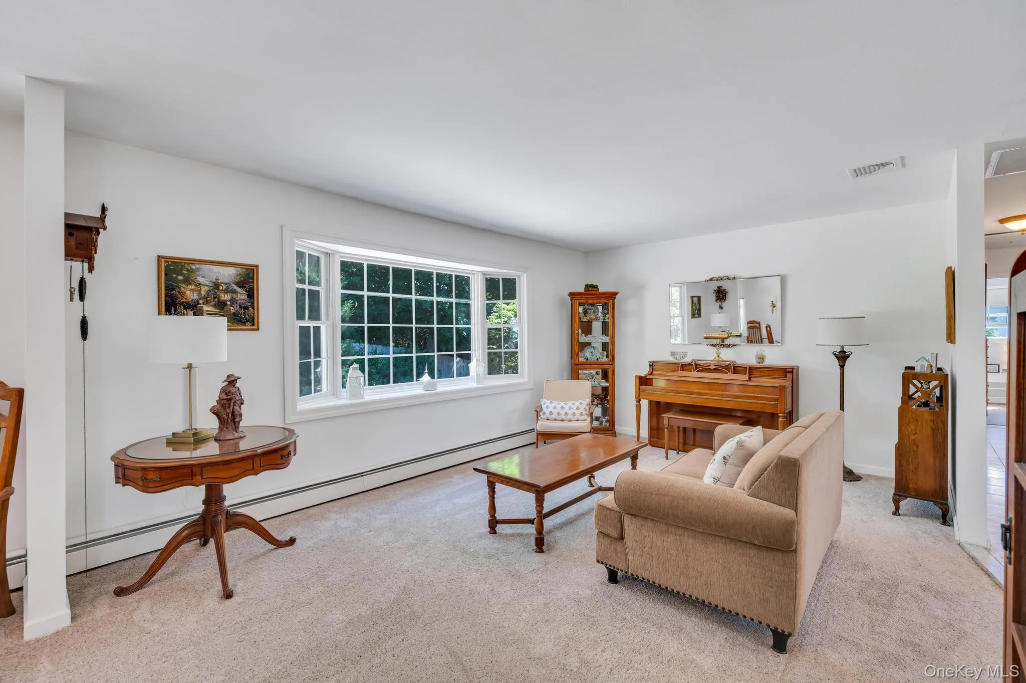 3 Laura Court, Smithtown, NY, 3 Bedrooms Bedrooms, 7 Rooms Rooms,1 BathroomBathrooms,Residential,For Rent,Laura,0,1015023 3 Laura Court, Smithtown, NY, 3 Bedrooms Bedrooms, 7 Rooms Rooms,1 BathroomBathrooms,Residential,For Rent,Laura,0,1015023