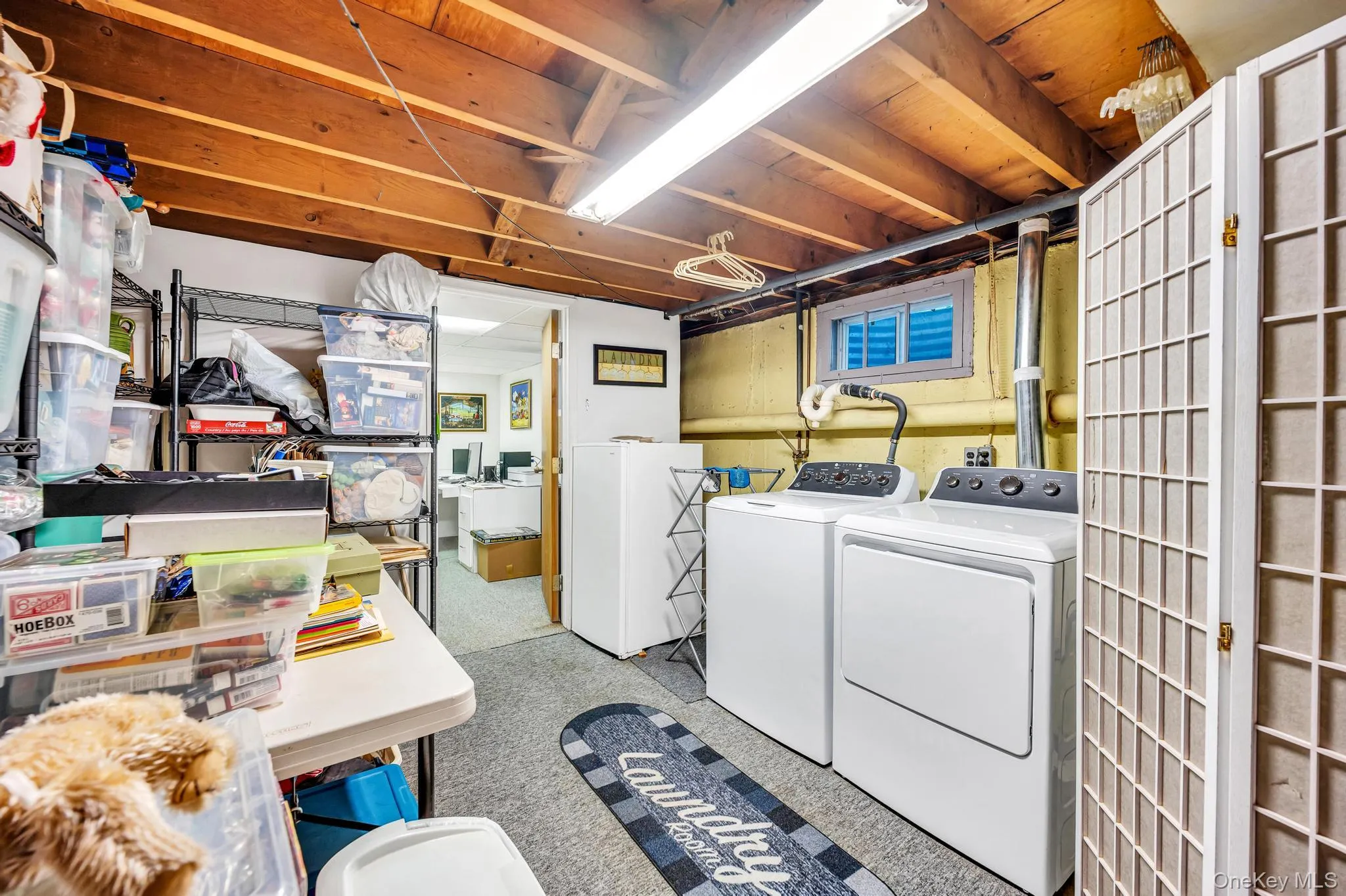 3 Laura Court, Smithtown, NY, 3 Bedrooms Bedrooms, 7 Rooms Rooms,1 BathroomBathrooms,Residential,For Rent,Laura,0,1015023 3 Laura Court, Smithtown, NY, 3 Bedrooms Bedrooms, 7 Rooms Rooms,1 BathroomBathrooms,Residential,For Rent,Laura,0,1015023