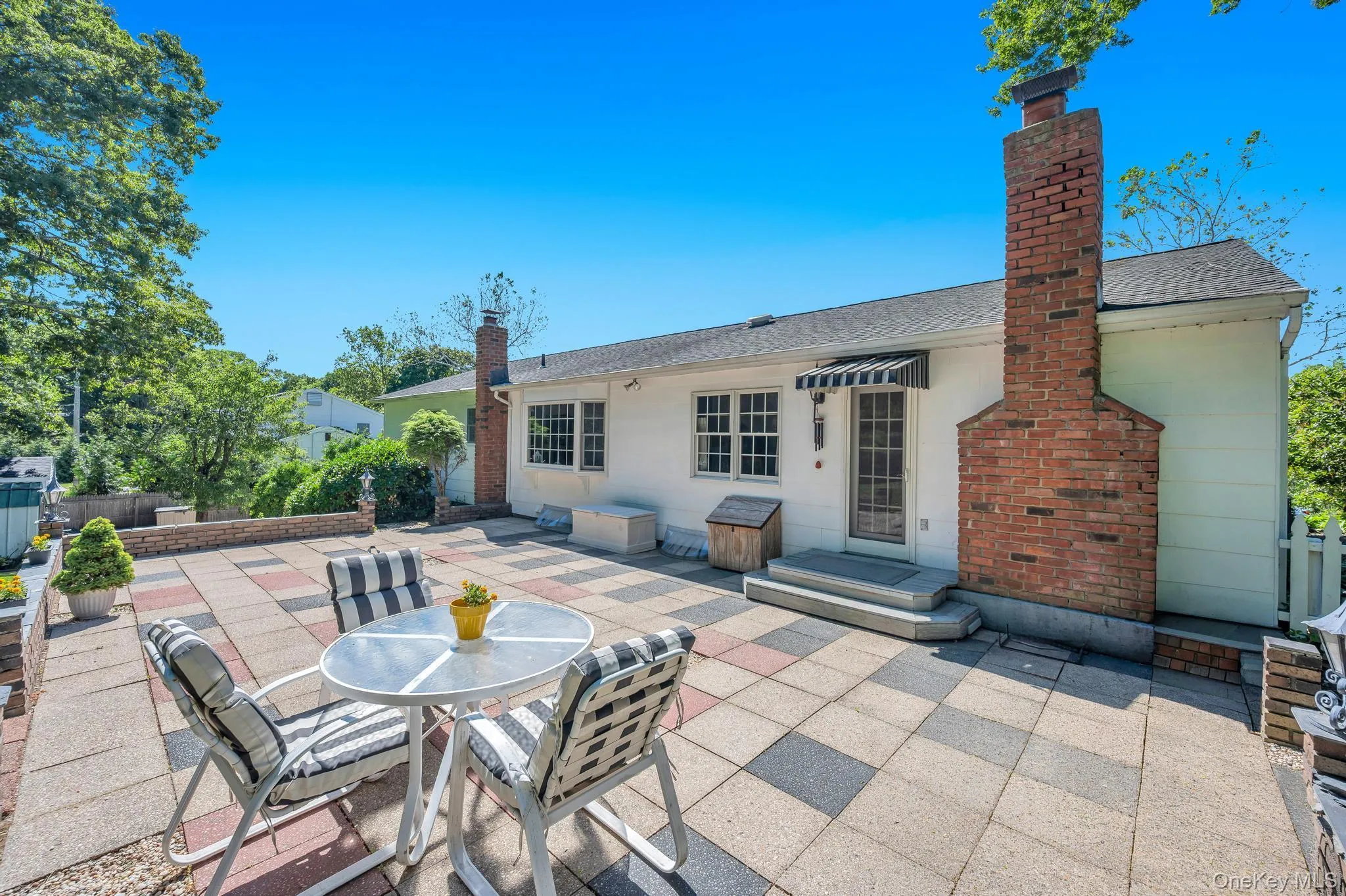 3 Laura Court, Smithtown, NY, 3 Bedrooms Bedrooms, 7 Rooms Rooms,1 BathroomBathrooms,Residential,For Rent,Laura,0,1015023 3 Laura Court, Smithtown, NY, 3 Bedrooms Bedrooms, 7 Rooms Rooms,1 BathroomBathrooms,Residential,For Rent,Laura,0,1015023