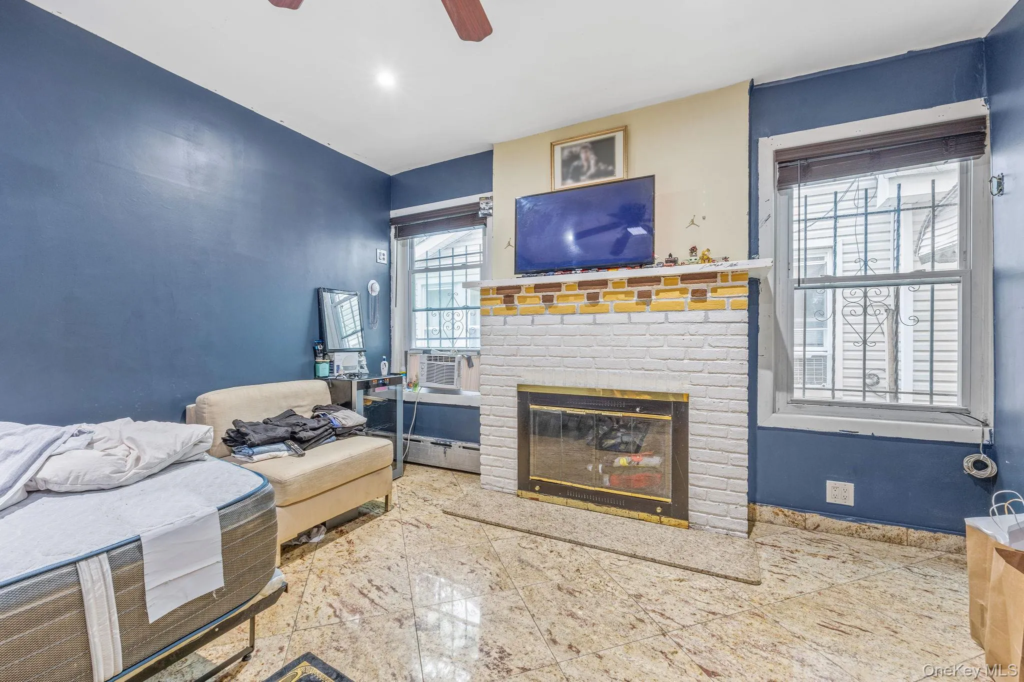 4239 Elbertson Street, New York, NY, 2 Bedrooms Bedrooms, 4 Rooms Rooms,1 BathroomBathrooms,Residential Lease,For Rent,Elbertson,0,1015024 4239 Elbertson Street, New York, NY, 2 Bedrooms Bedrooms, 4 Rooms Rooms,1 BathroomBathrooms,Residential Lease,For Rent,Elbertson,0,1015024