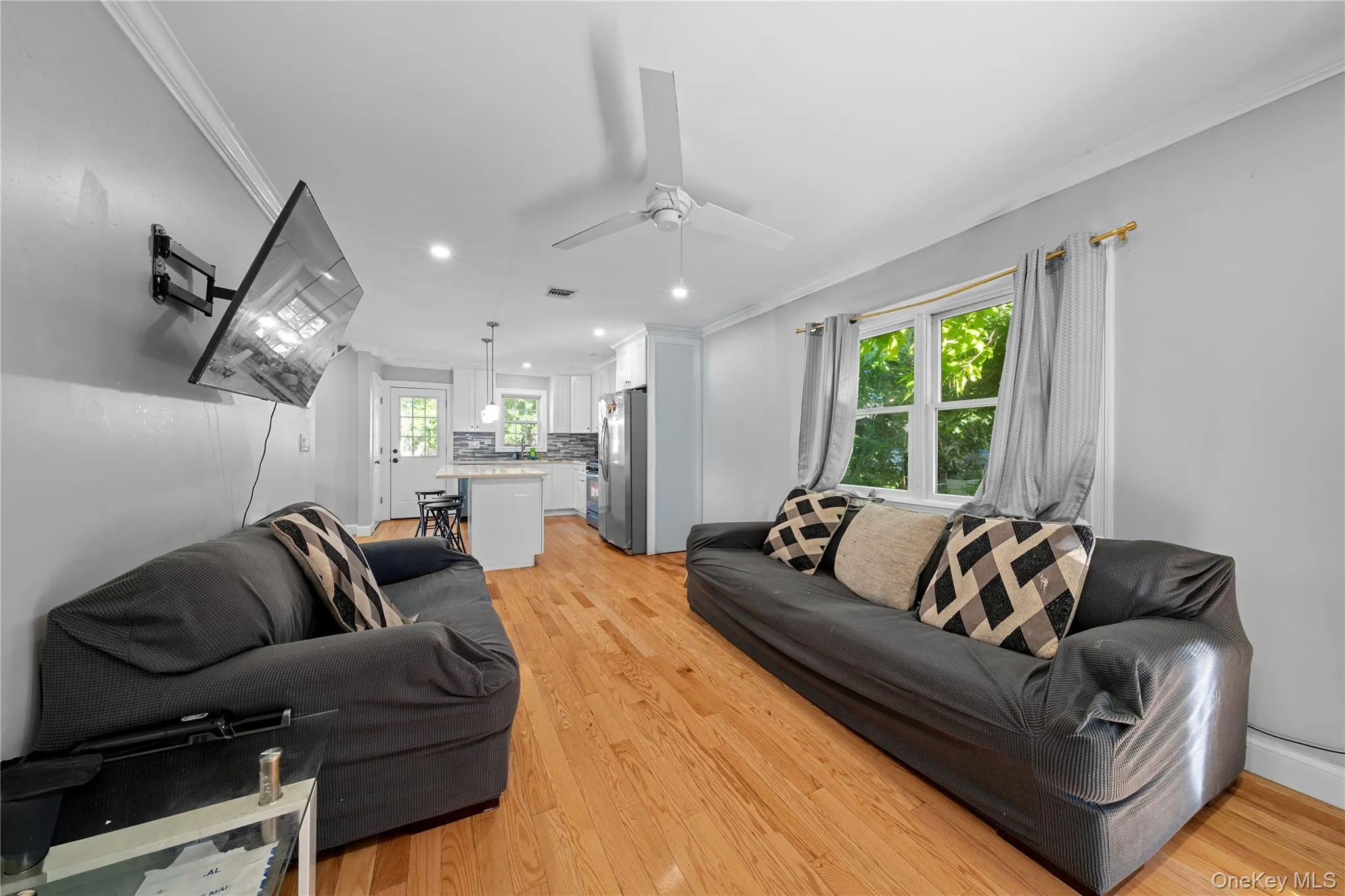 244 Sheridan Street, North Hempstead, NY, 6 Bedrooms Bedrooms, 11 Rooms Rooms,2 BathroomsBathrooms,Residential,For Rent,Sheridan,0,1015026 244 Sheridan Street, North Hempstead, NY, 6 Bedrooms Bedrooms, 11 Rooms Rooms,2 BathroomsBathrooms,Residential,For Rent,Sheridan,0,1015026