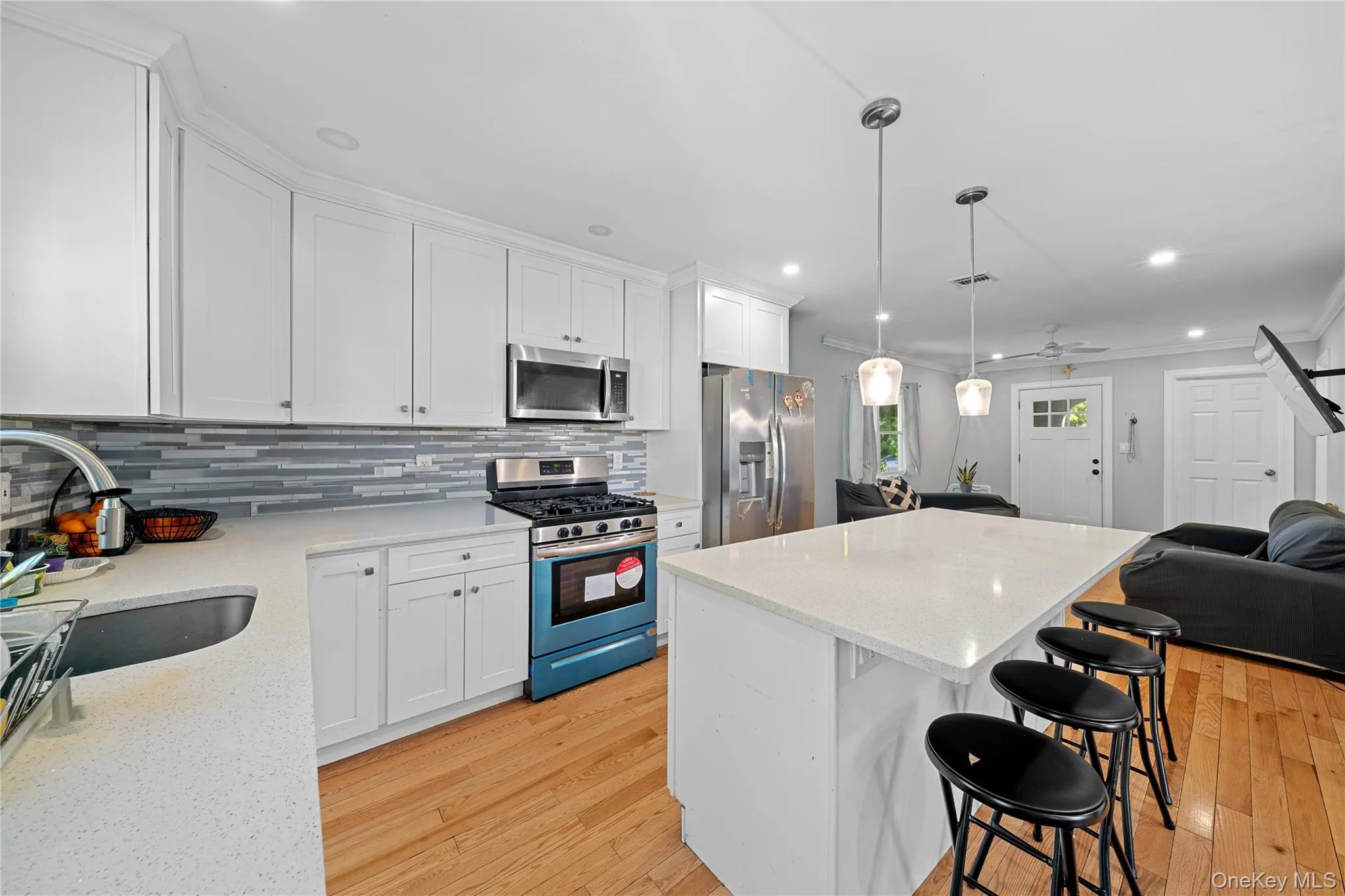 244 Sheridan Street, North Hempstead, NY, 6 Bedrooms Bedrooms, 11 Rooms Rooms,2 BathroomsBathrooms,Residential,For Rent,Sheridan,0,1015026 244 Sheridan Street, North Hempstead, NY, 6 Bedrooms Bedrooms, 11 Rooms Rooms,2 BathroomsBathrooms,Residential,For Rent,Sheridan,0,1015026