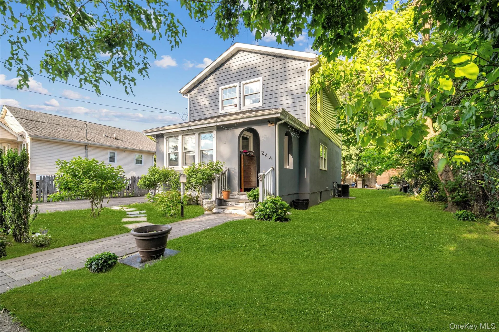 244 Sheridan Street, North Hempstead, NY, 6 Bedrooms Bedrooms, 11 Rooms Rooms,2 BathroomsBathrooms,Residential,For Rent,Sheridan,0,1015026 244 Sheridan Street, North Hempstead, NY, 6 Bedrooms Bedrooms, 11 Rooms Rooms,2 BathroomsBathrooms,Residential,For Rent,Sheridan,0,1015026