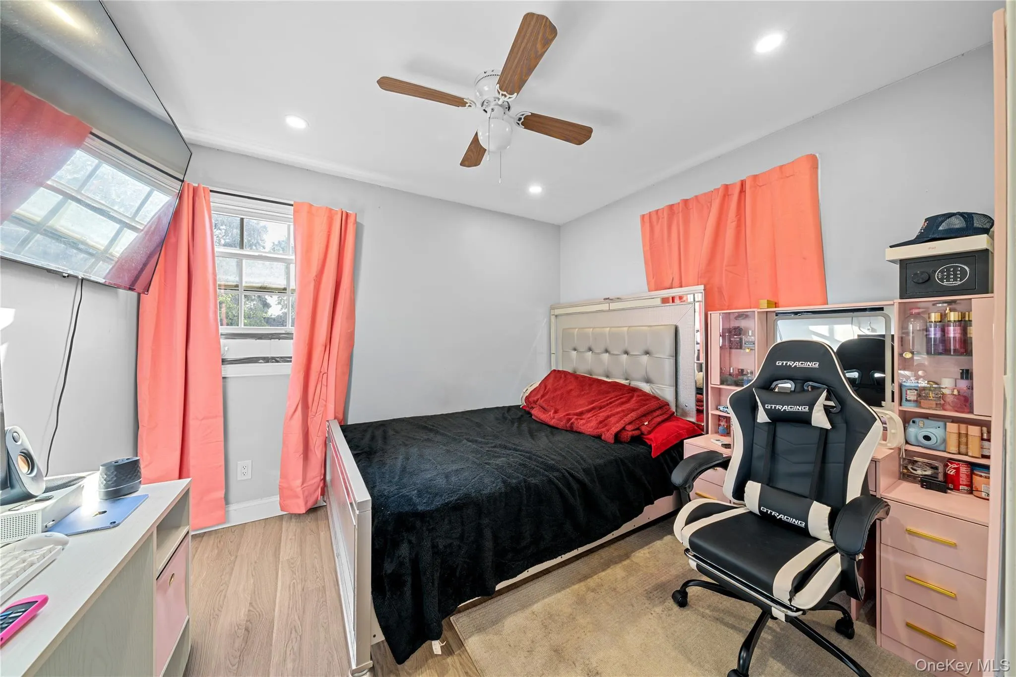 244 Sheridan Street, North Hempstead, NY, 6 Bedrooms Bedrooms, 11 Rooms Rooms,2 BathroomsBathrooms,Residential,For Rent,Sheridan,0,1015026 244 Sheridan Street, North Hempstead, NY, 6 Bedrooms Bedrooms, 11 Rooms Rooms,2 BathroomsBathrooms,Residential,For Rent,Sheridan,0,1015026