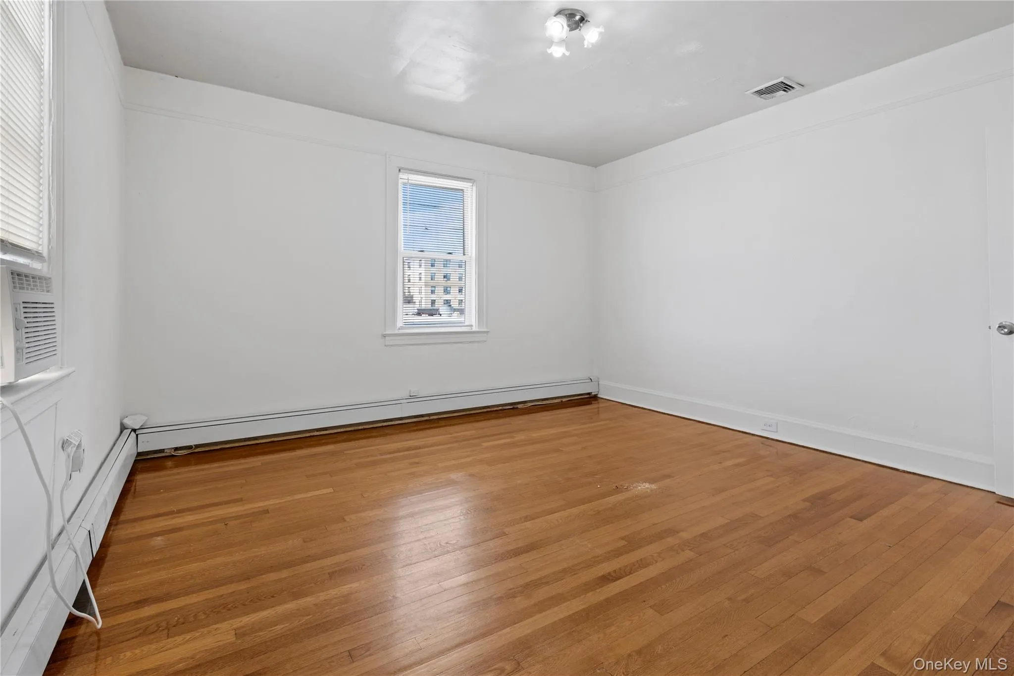 245 Walnut Street, Long Beach, NY, 3 Bedrooms Bedrooms, 6 Rooms Rooms,2 BathroomsBathrooms,Residential Lease,For Rent,Walnut,0,1015029 245 Walnut Street, Long Beach, NY, 3 Bedrooms Bedrooms, 6 Rooms Rooms,2 BathroomsBathrooms,Residential Lease,For Rent,Walnut,0,1015029