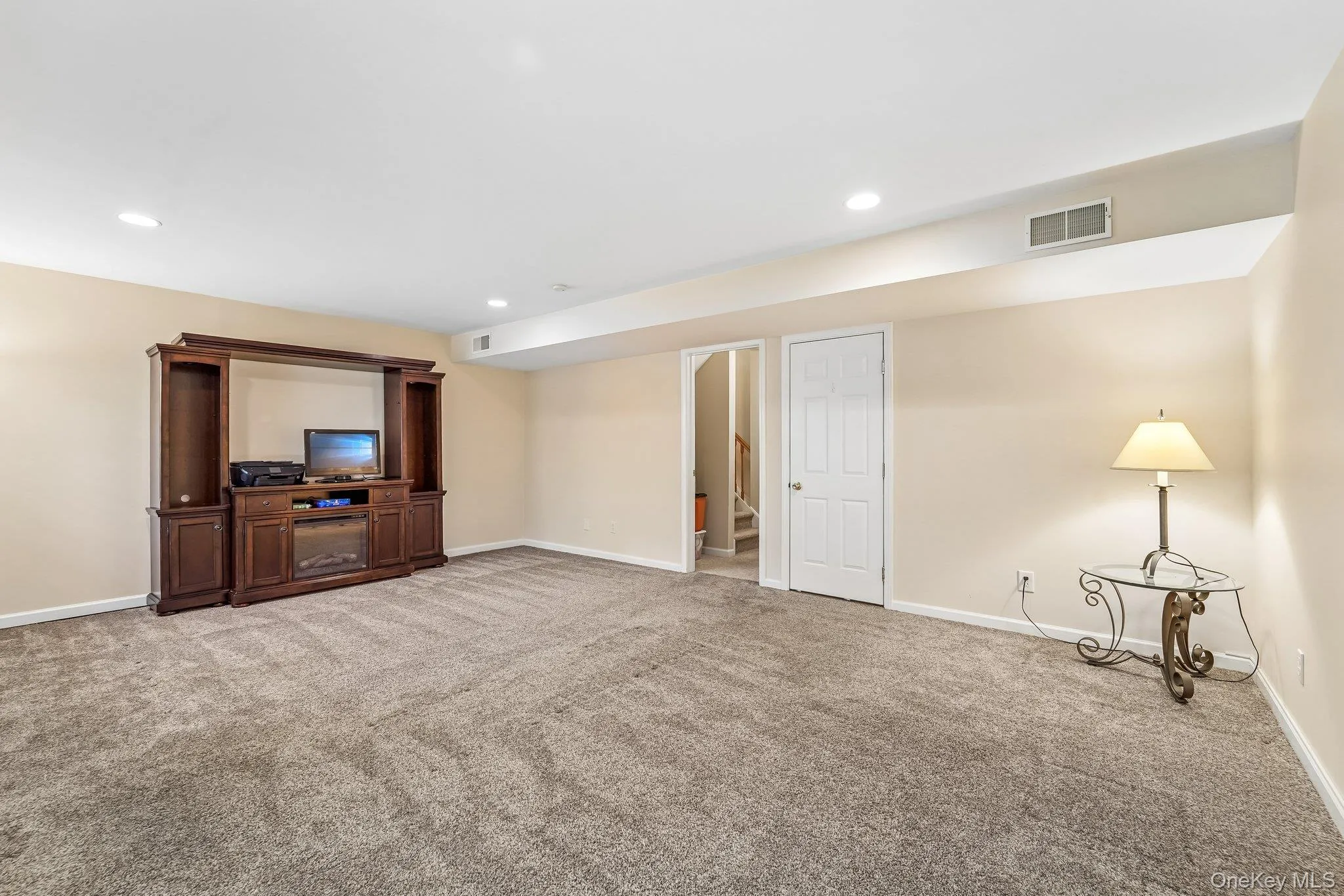 186 Sara Lane, Newburgh (town), NY, 3 Bedrooms Bedrooms, 7 Rooms Rooms,2 BathroomsBathrooms,Residential,For Rent,Sara,0,1015032 186 Sara Lane, Newburgh (town), NY, 3 Bedrooms Bedrooms, 7 Rooms Rooms,2 BathroomsBathrooms,Residential,For Rent,Sara,0,1015032