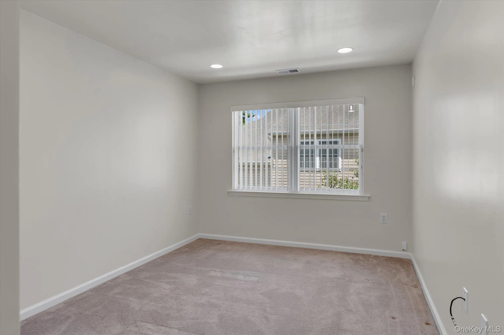 160 Christine Drive, Huntington, NY, 2 Bedrooms Bedrooms, 5 Rooms Rooms,2 BathroomsBathrooms,Residential,For Rent,Christine,0,1015034 160 Christine Drive, Huntington, NY, 2 Bedrooms Bedrooms, 5 Rooms Rooms,2 BathroomsBathrooms,Residential,For Rent,Christine,0,1015034