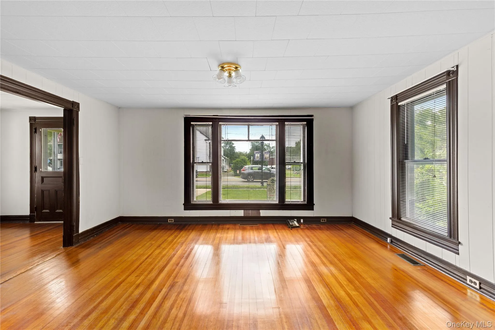 1586 Main Road, Riverhead, NY, ,Commercial Lease,For Rent,Main,0,1015036 1586 Main Road, Riverhead, NY, ,Commercial Lease,For Rent,Main,0,1015036