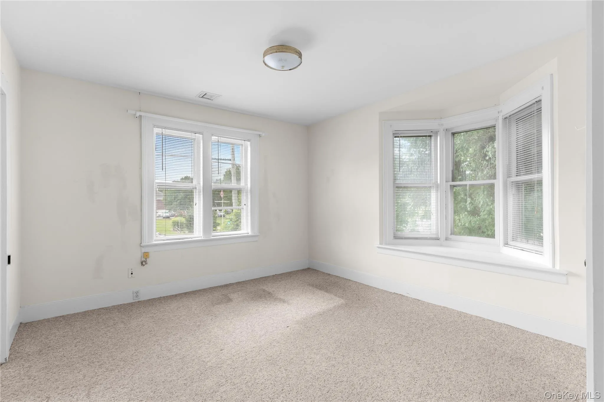 1586 Main Road, Riverhead, NY, ,Commercial Lease,For Rent,Main,0,1015036 1586 Main Road, Riverhead, NY, ,Commercial Lease,For Rent,Main,0,1015036