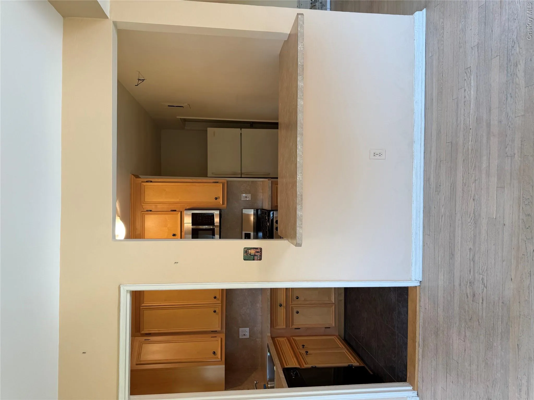 1201 Broadway, Hempstead, NY, 2 Bedrooms Bedrooms, 4 Rooms Rooms,2 BathroomsBathrooms,Residential,For Rent,Broadway,0,1015039 1201 Broadway, Hempstead, NY, 2 Bedrooms Bedrooms, 4 Rooms Rooms,2 BathroomsBathrooms,Residential,For Rent,Broadway,0,1015039