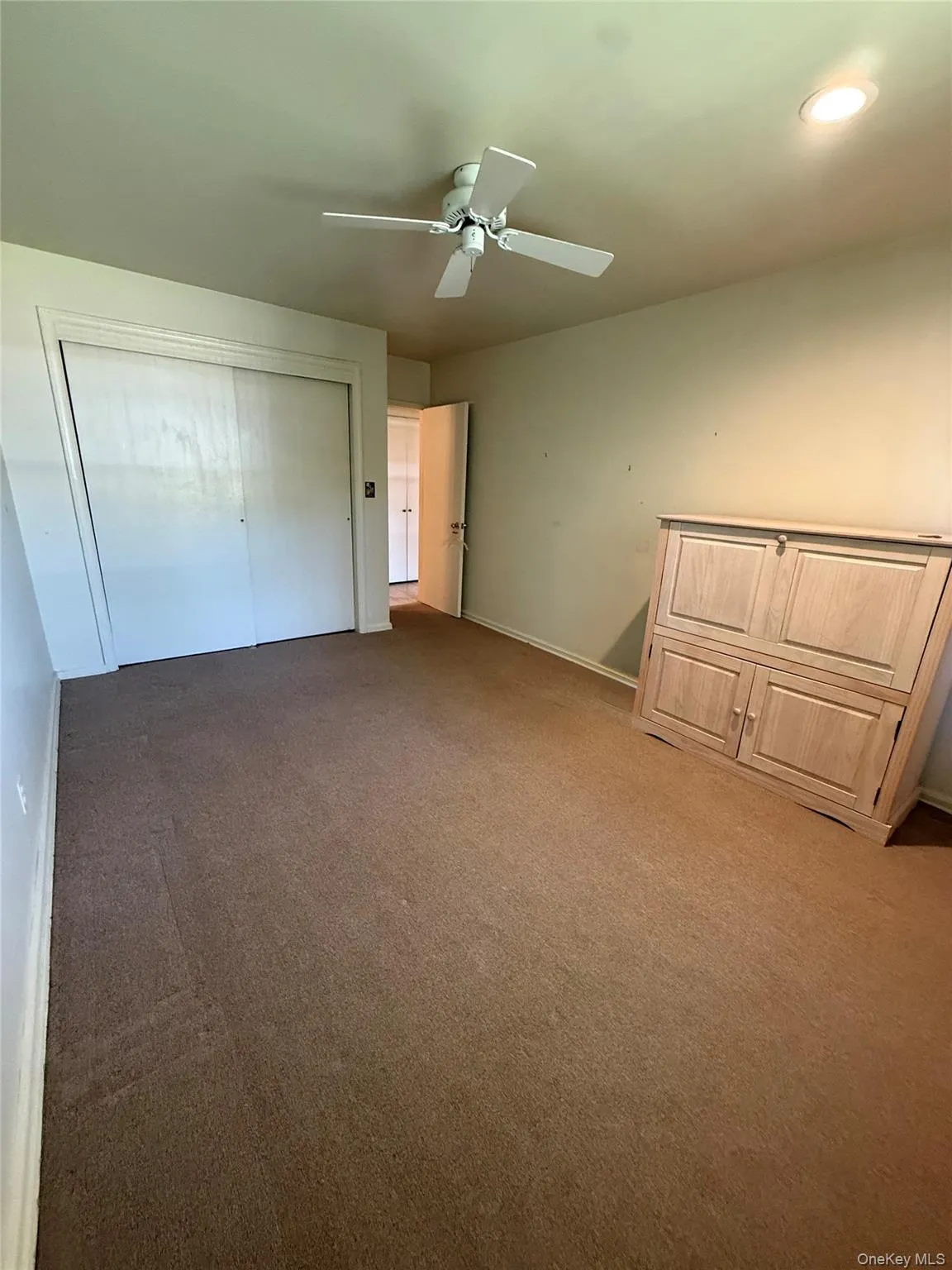 1201 Broadway, Hempstead, NY, 2 Bedrooms Bedrooms, 4 Rooms Rooms,2 BathroomsBathrooms,Residential,For Rent,Broadway,0,1015039 1201 Broadway, Hempstead, NY, 2 Bedrooms Bedrooms, 4 Rooms Rooms,2 BathroomsBathrooms,Residential,For Rent,Broadway,0,1015039