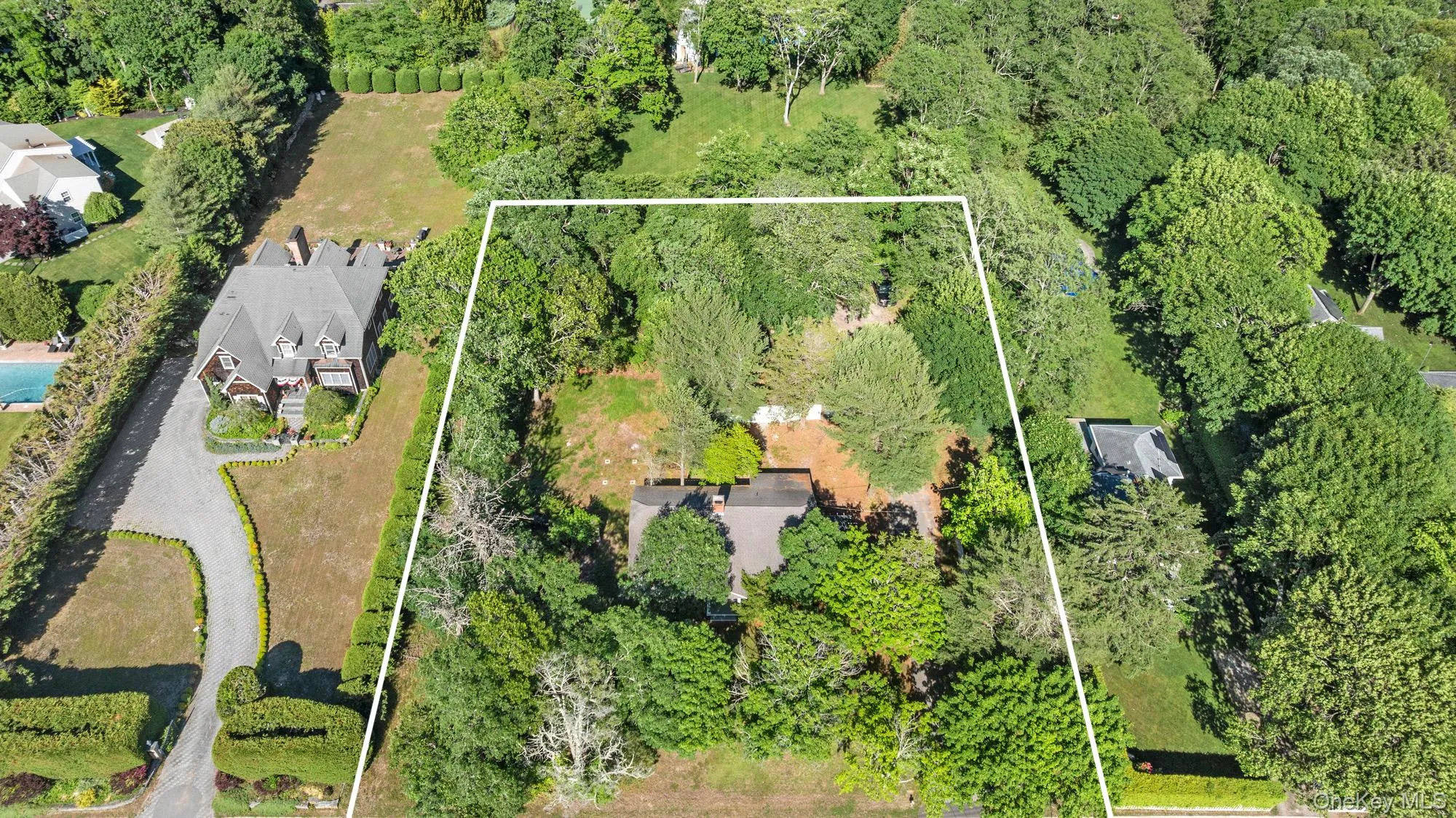 108 Jessup Avenue, Southampton, NY, 2 Bedrooms Bedrooms, 6 Rooms Rooms,1 BathroomBathrooms,Residential,For Rent,Jessup,0,1015040 108 Jessup Avenue, Southampton, NY, 2 Bedrooms Bedrooms, 6 Rooms Rooms,1 BathroomBathrooms,Residential,For Rent,Jessup,0,1015040