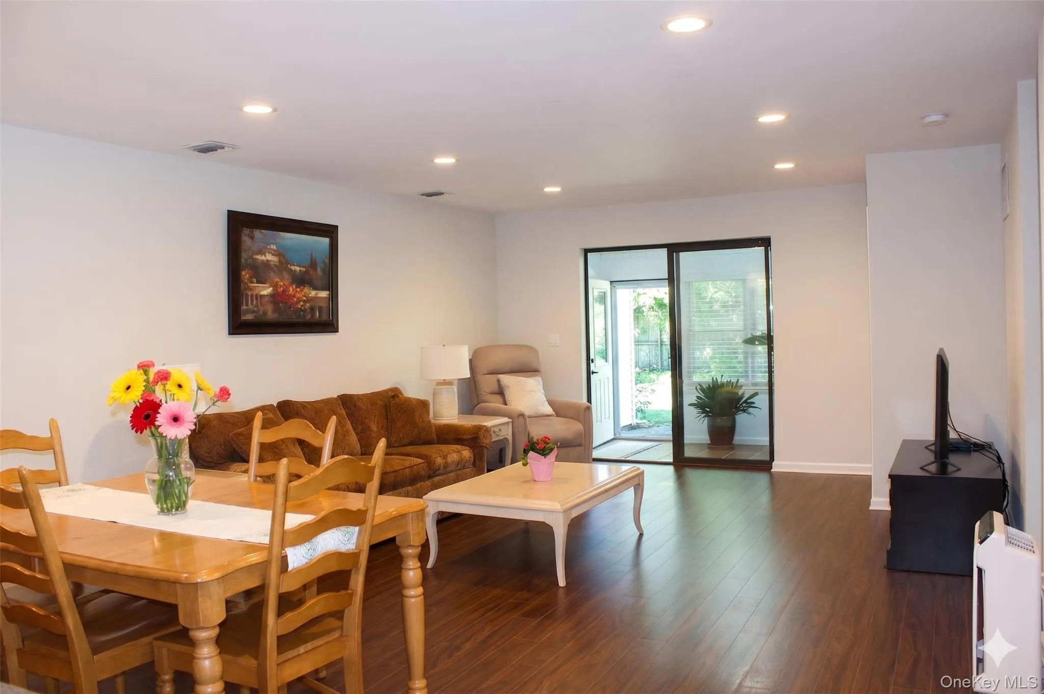 173 Knolls Drive, Brookhaven, NY, 2 Bedrooms Bedrooms, 5 Rooms Rooms,2 BathroomsBathrooms,Residential,For Rent,Knolls,0,KEY1015041 173 Knolls Drive, Brookhaven, NY, 2 Bedrooms Bedrooms, 5 Rooms Rooms,2 BathroomsBathrooms,Residential,For Rent,Knolls,0,KEY1015041