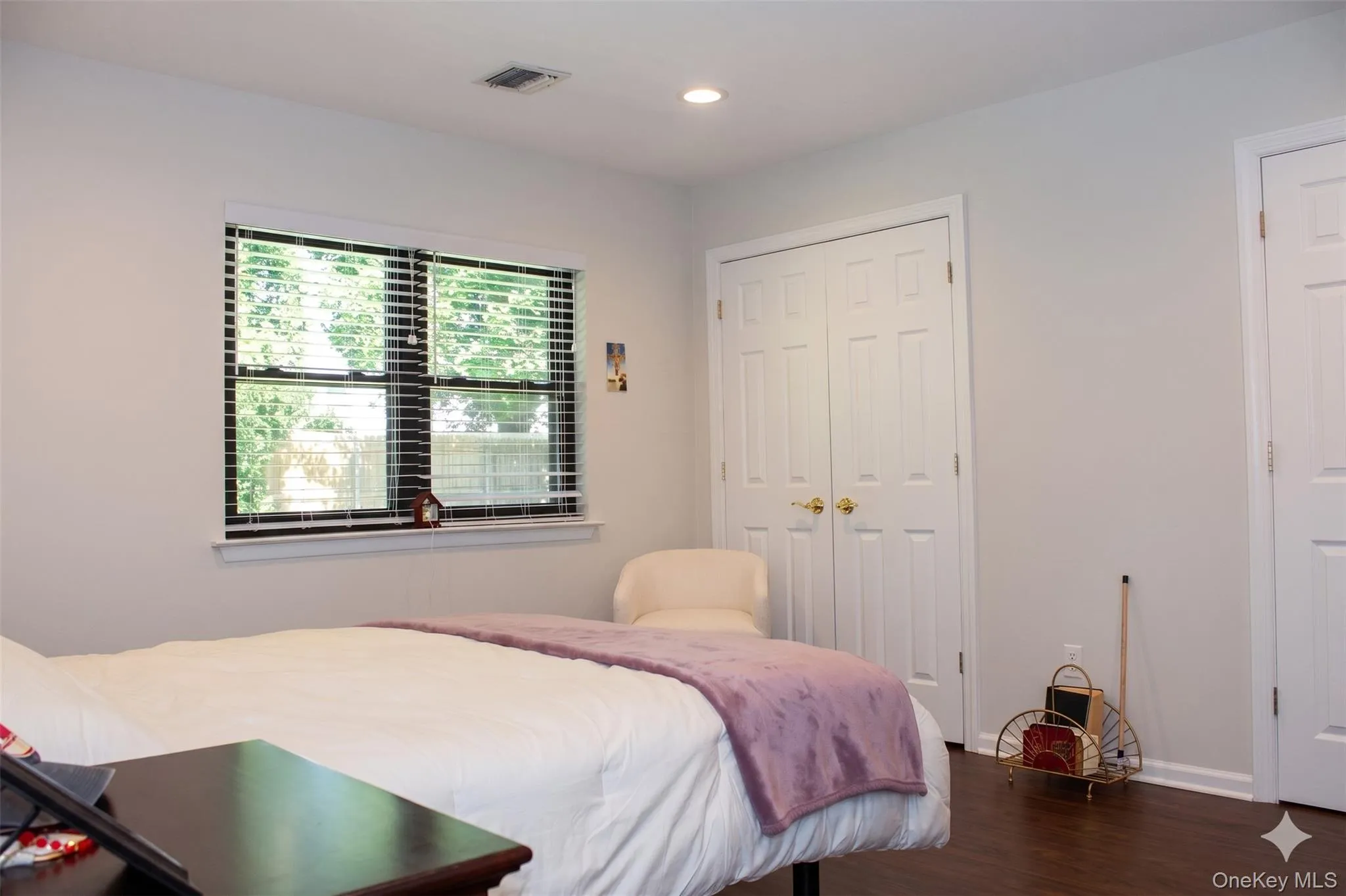 173 Knolls Drive, Brookhaven, NY, 2 Bedrooms Bedrooms, 5 Rooms Rooms,2 BathroomsBathrooms,Residential,For Rent,Knolls,0,KEY1015041 173 Knolls Drive, Brookhaven, NY, 2 Bedrooms Bedrooms, 5 Rooms Rooms,2 BathroomsBathrooms,Residential,For Rent,Knolls,0,KEY1015041